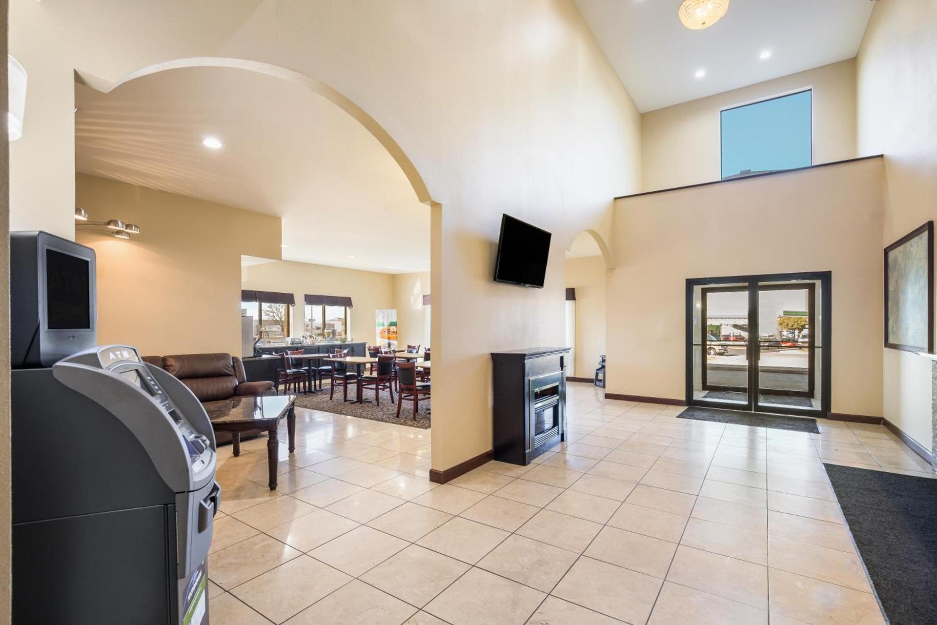 Quality Inn & Suites Caseyville - St Louis photo 18