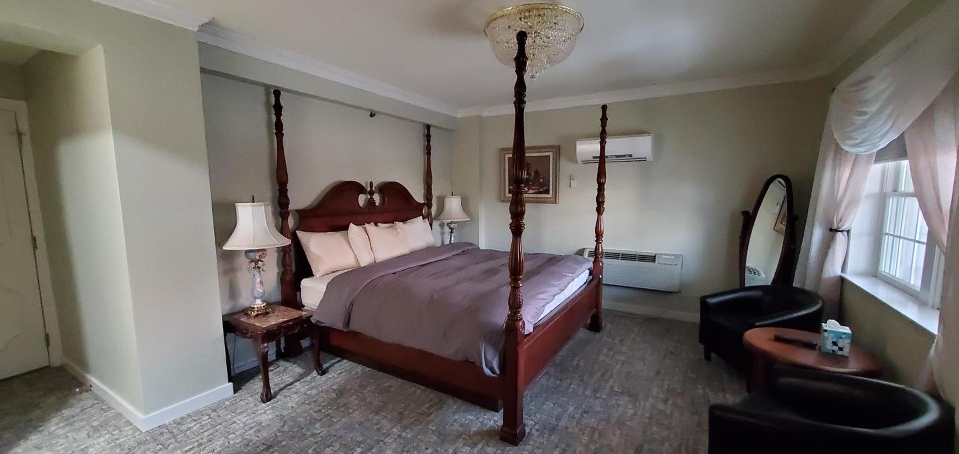 Lowell Inn photo 60