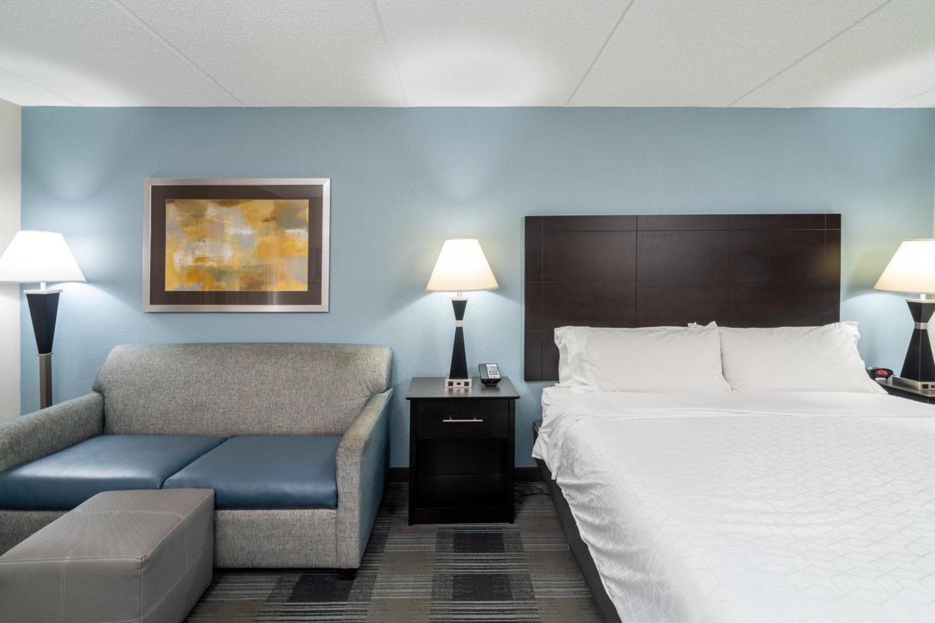 Holiday Inn Express Forsyth by IHG photo 28