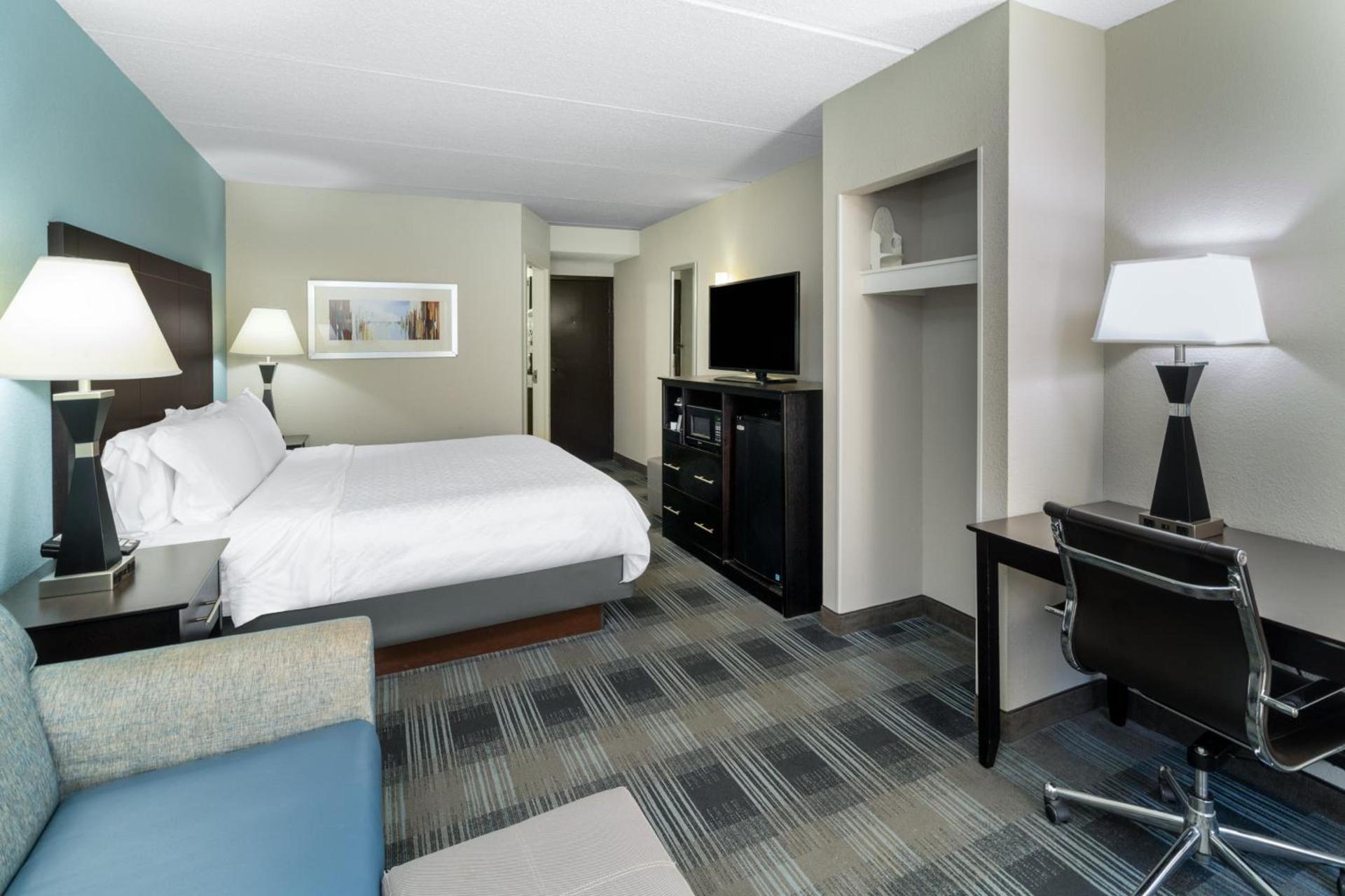 Holiday Inn Express Forsyth by IHG photo 33
