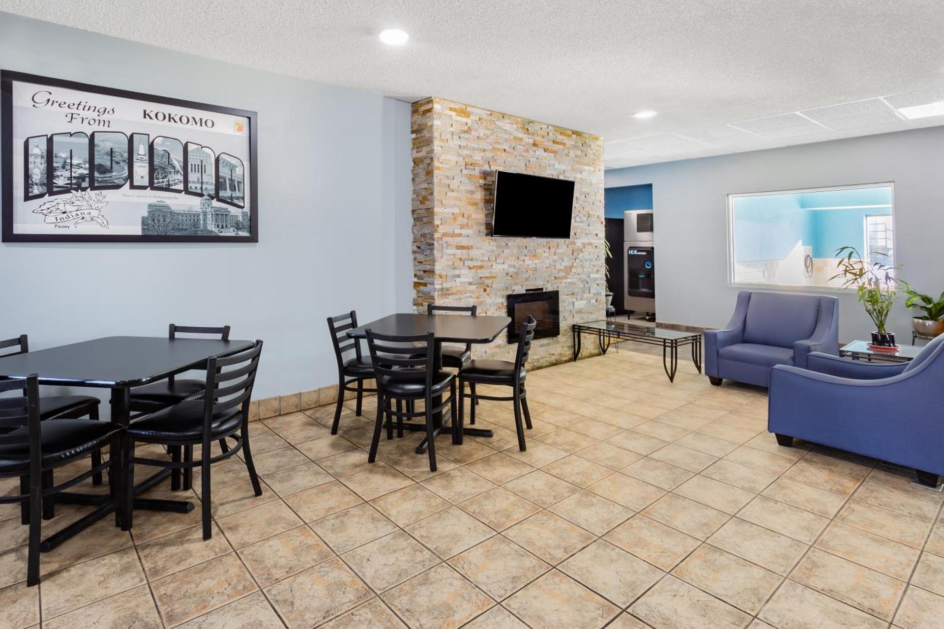 Super 8 by Wyndham Kokomo photo 49