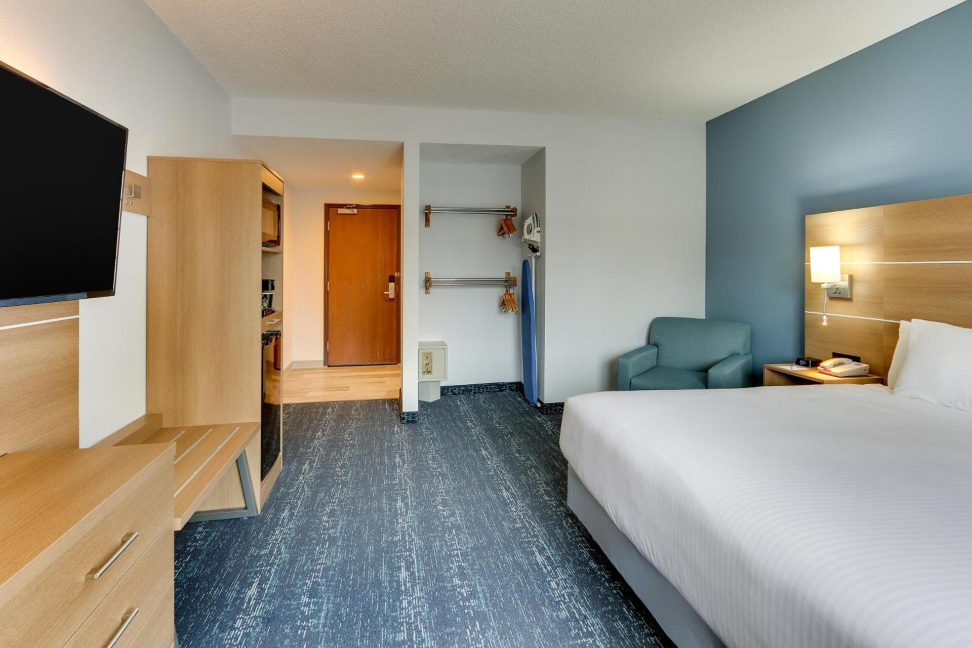 Parkshore Resort photo 35