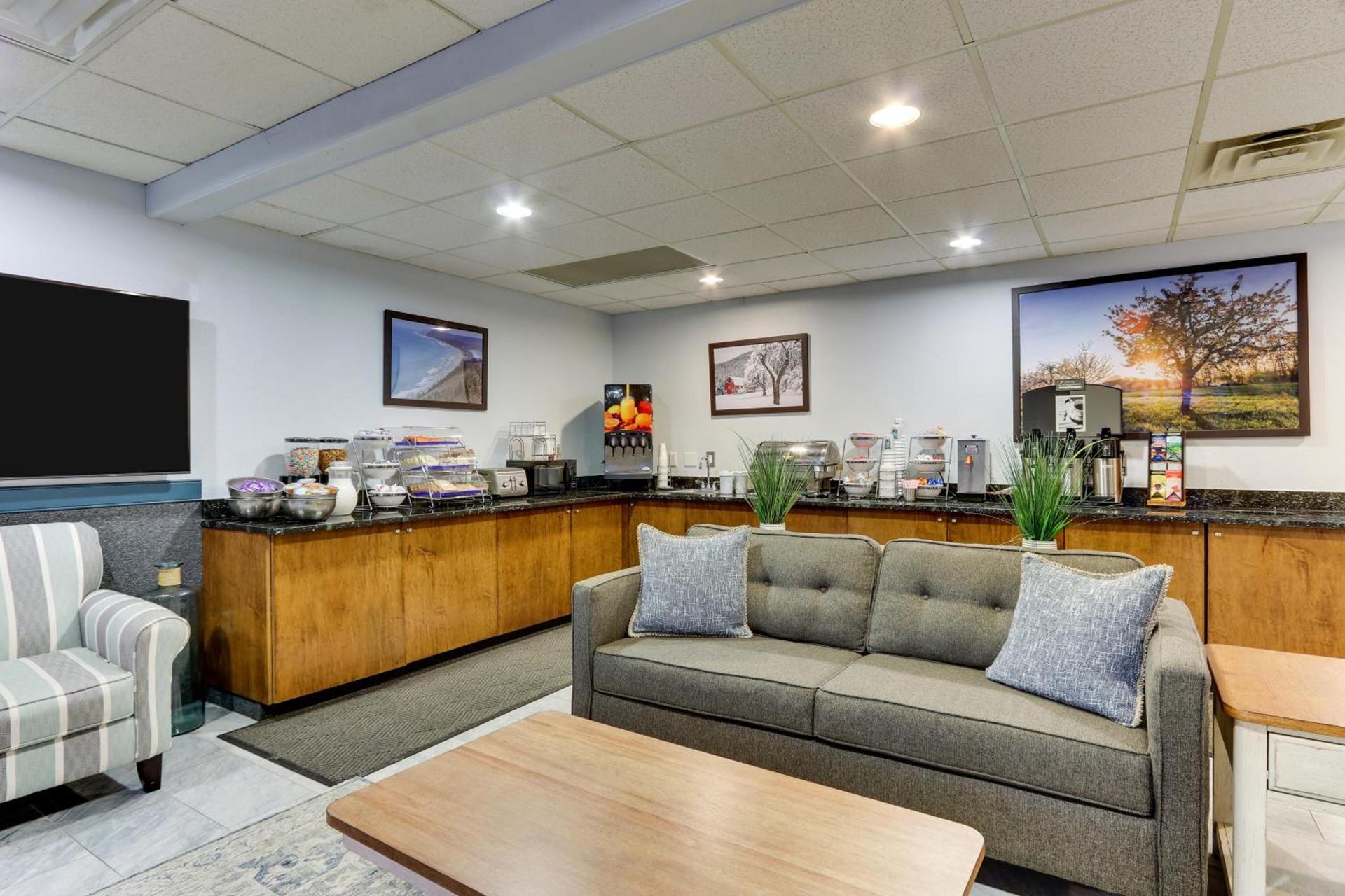 Parkshore Resort photo 40