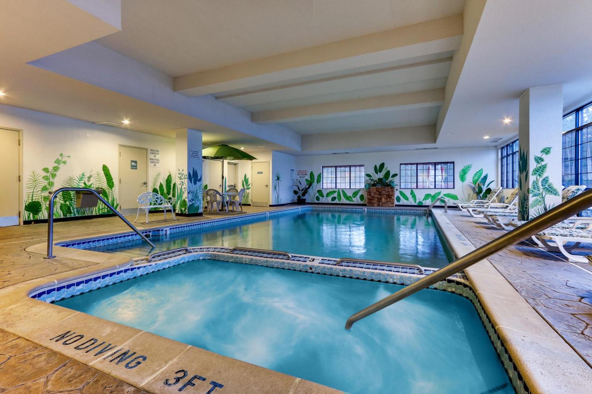 Parkshore Resort photo 39