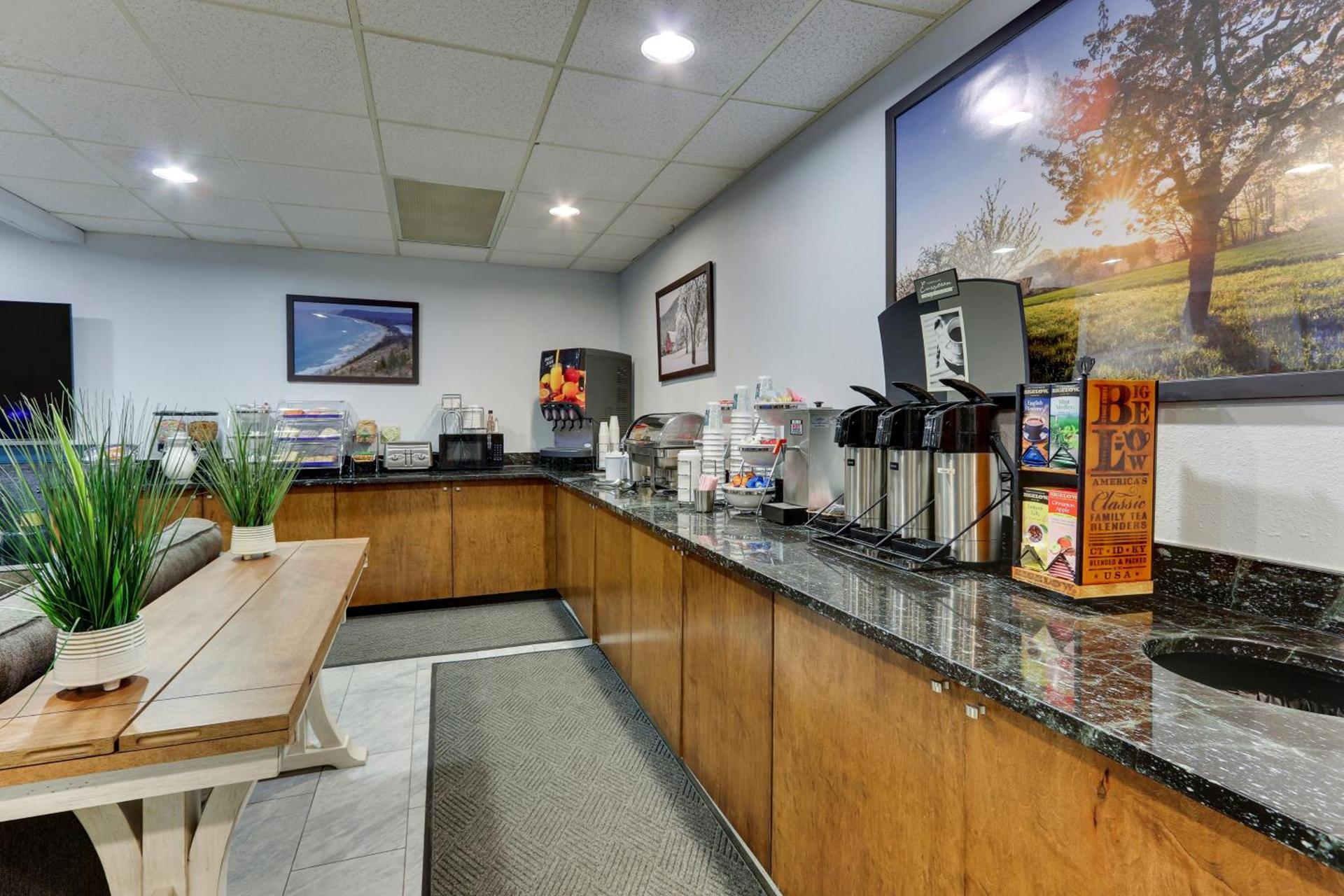 Parkshore Resort photo 43