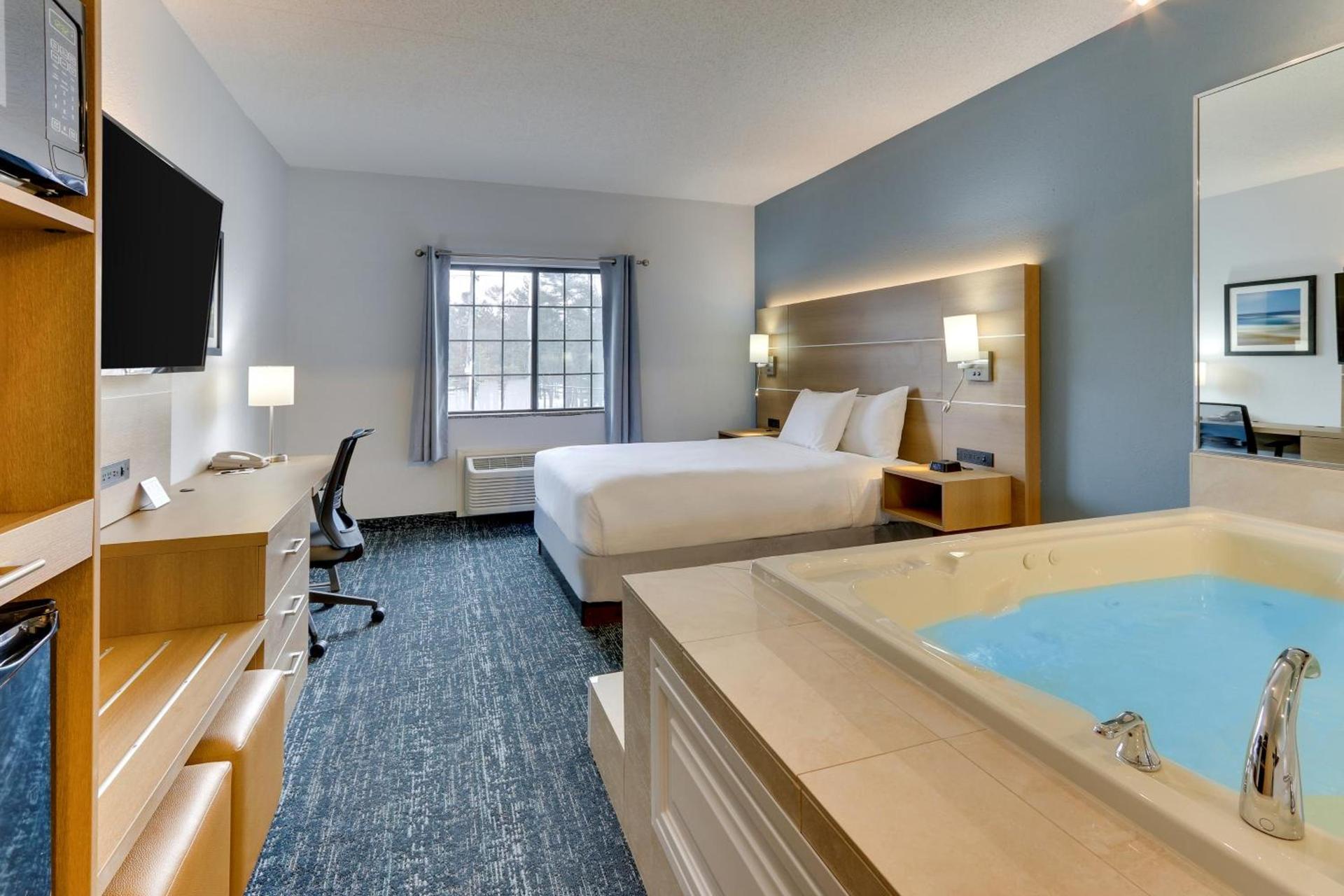 Parkshore Resort photo 49