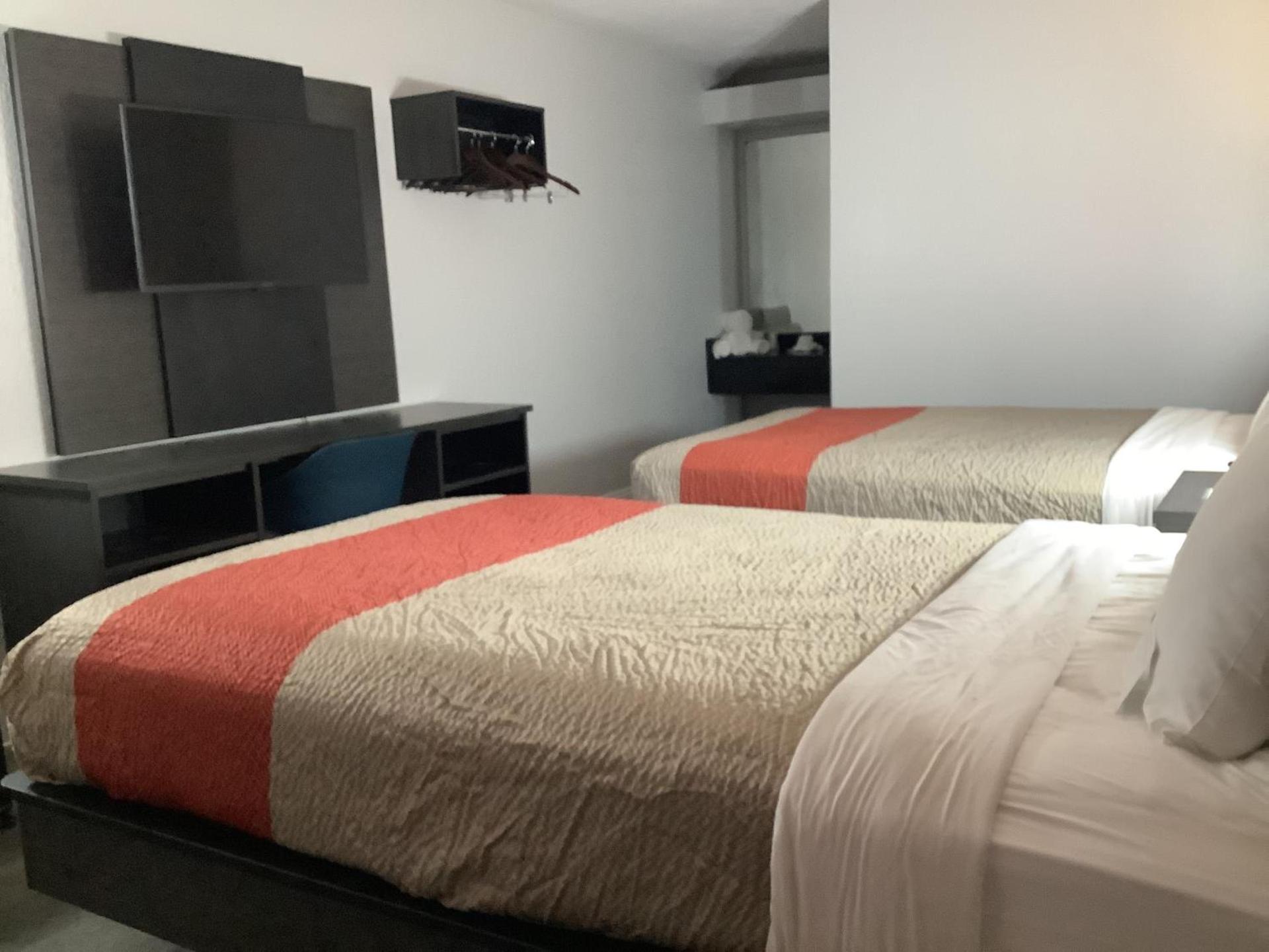 Motel 6-Memphis, TN - East photo 27