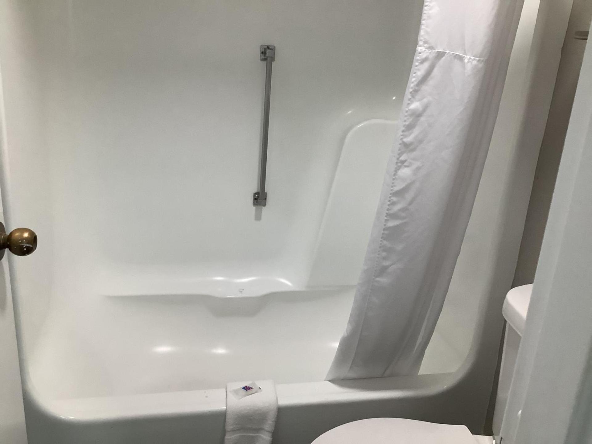 Motel 6-Memphis, TN - East photo 28