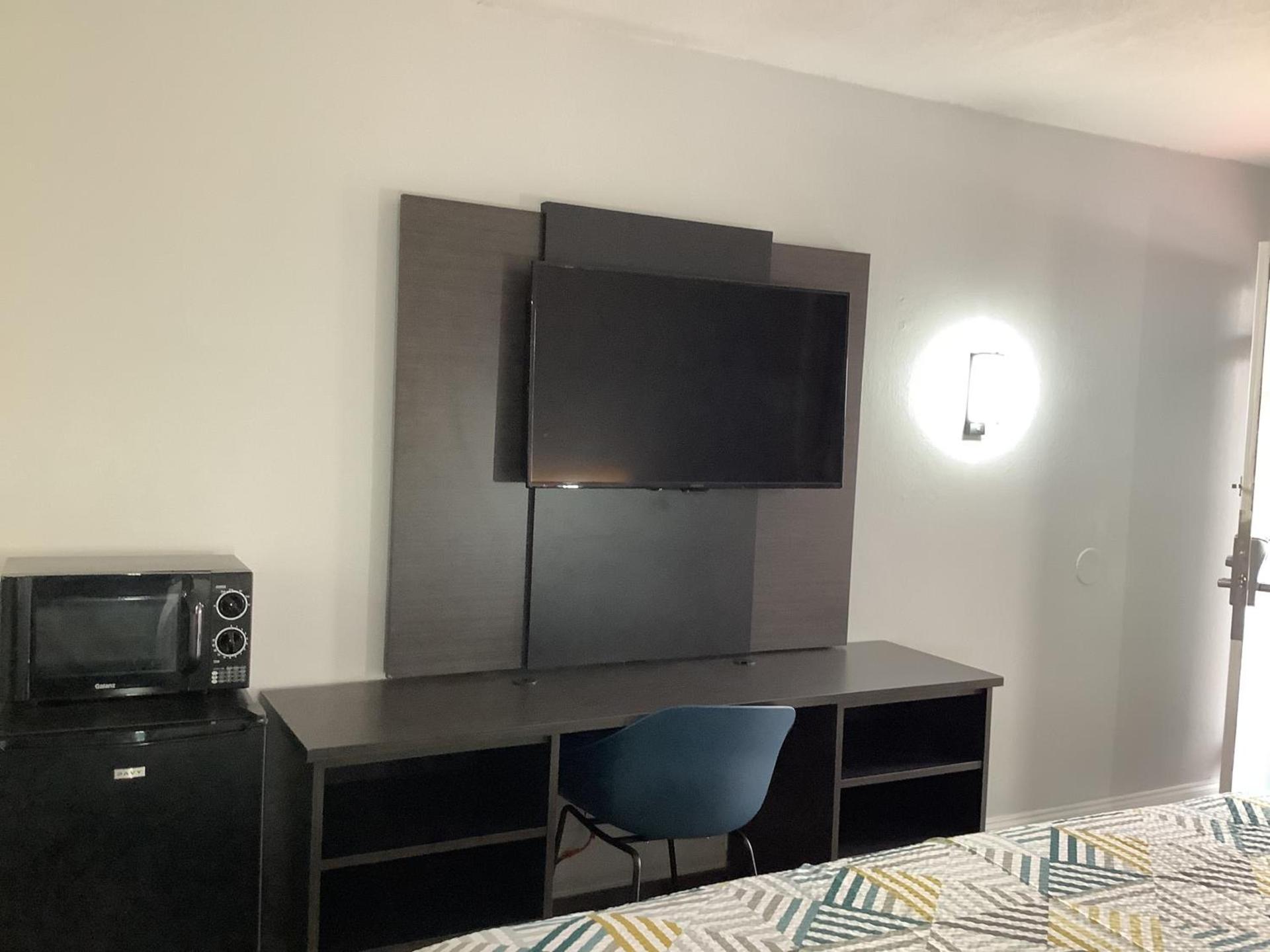 Motel 6-Memphis, TN - East photo 38