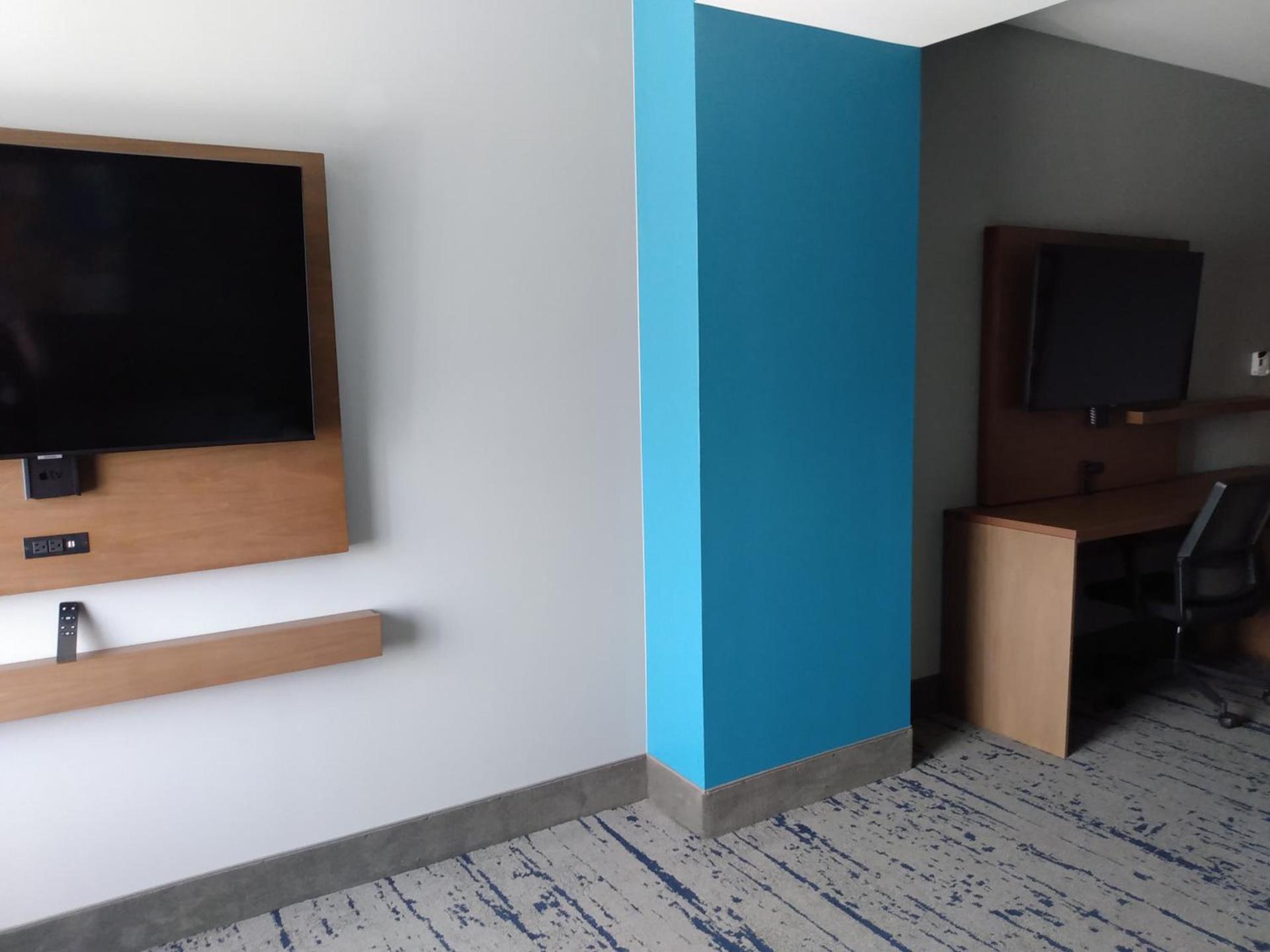 La Quinta Inn & Suites by Wyndham Bardstown photo 29
