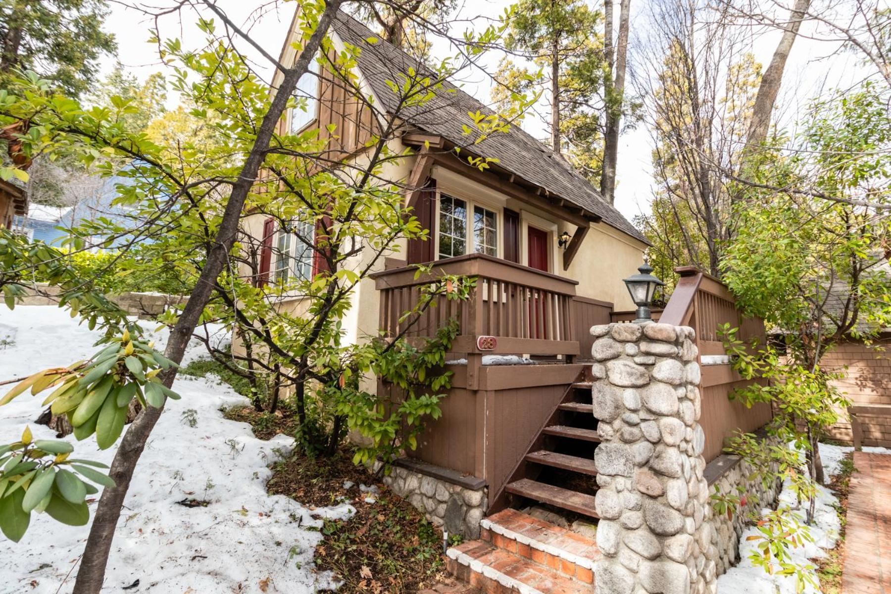 Saddleback Inn at Lake Arrowhead photo 23
