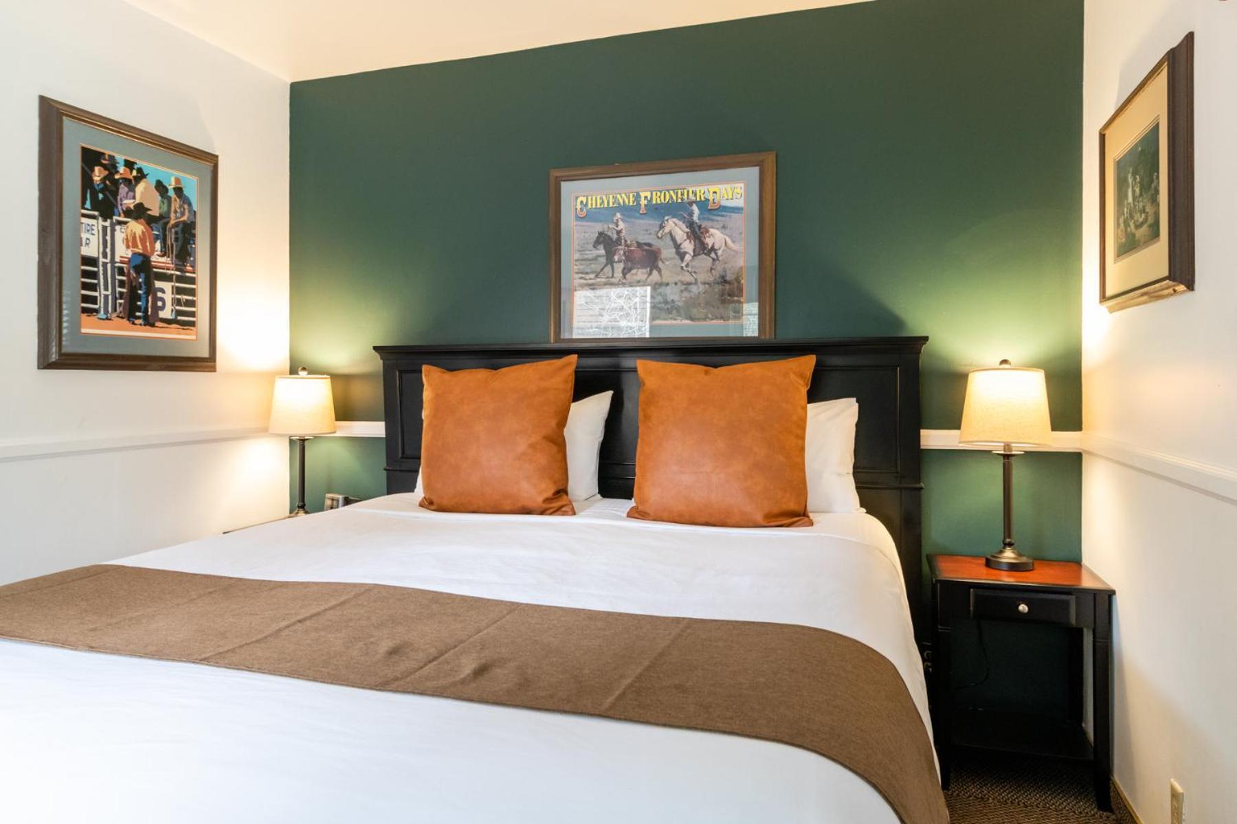 Saddleback Inn at Lake Arrowhead photo 60