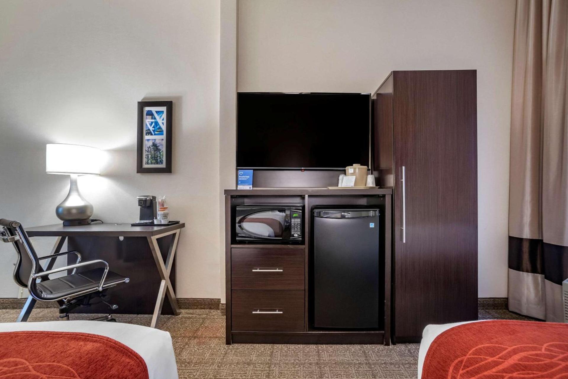 Comfort Inn photo 7