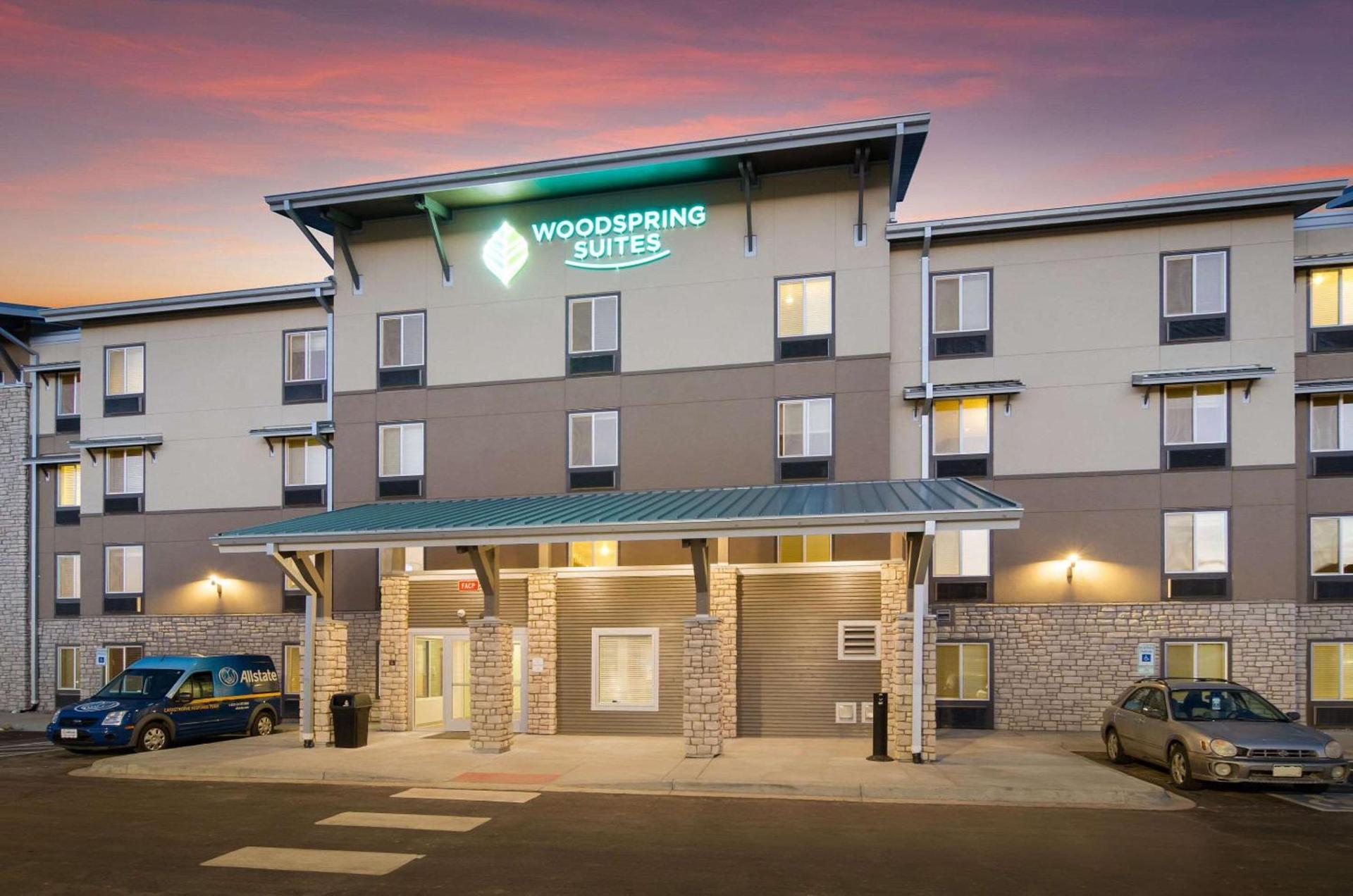 WoodSpring Suites Broomfield-Westminster photo 4