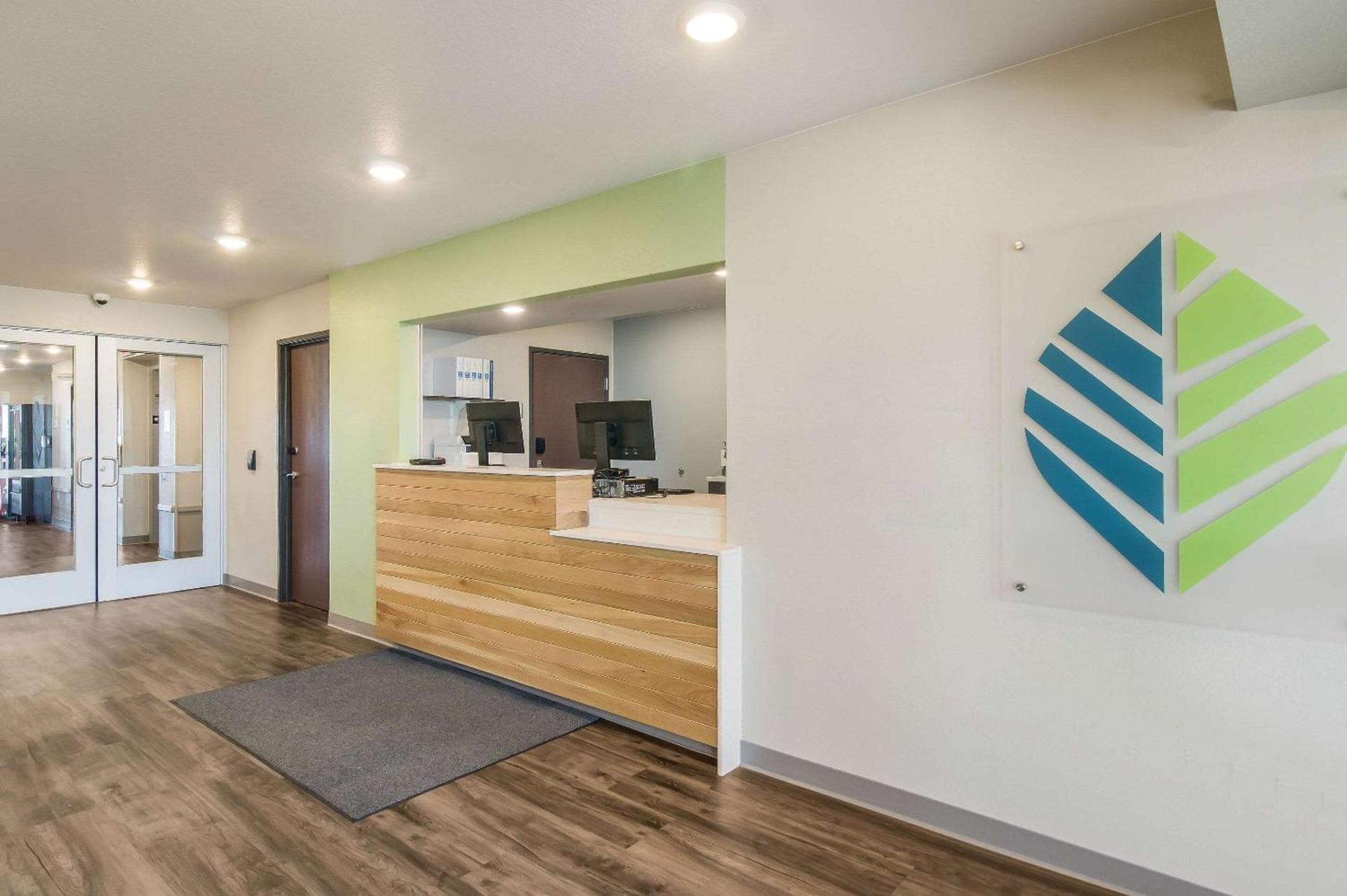 WoodSpring Suites Broomfield-Westminster photo 7