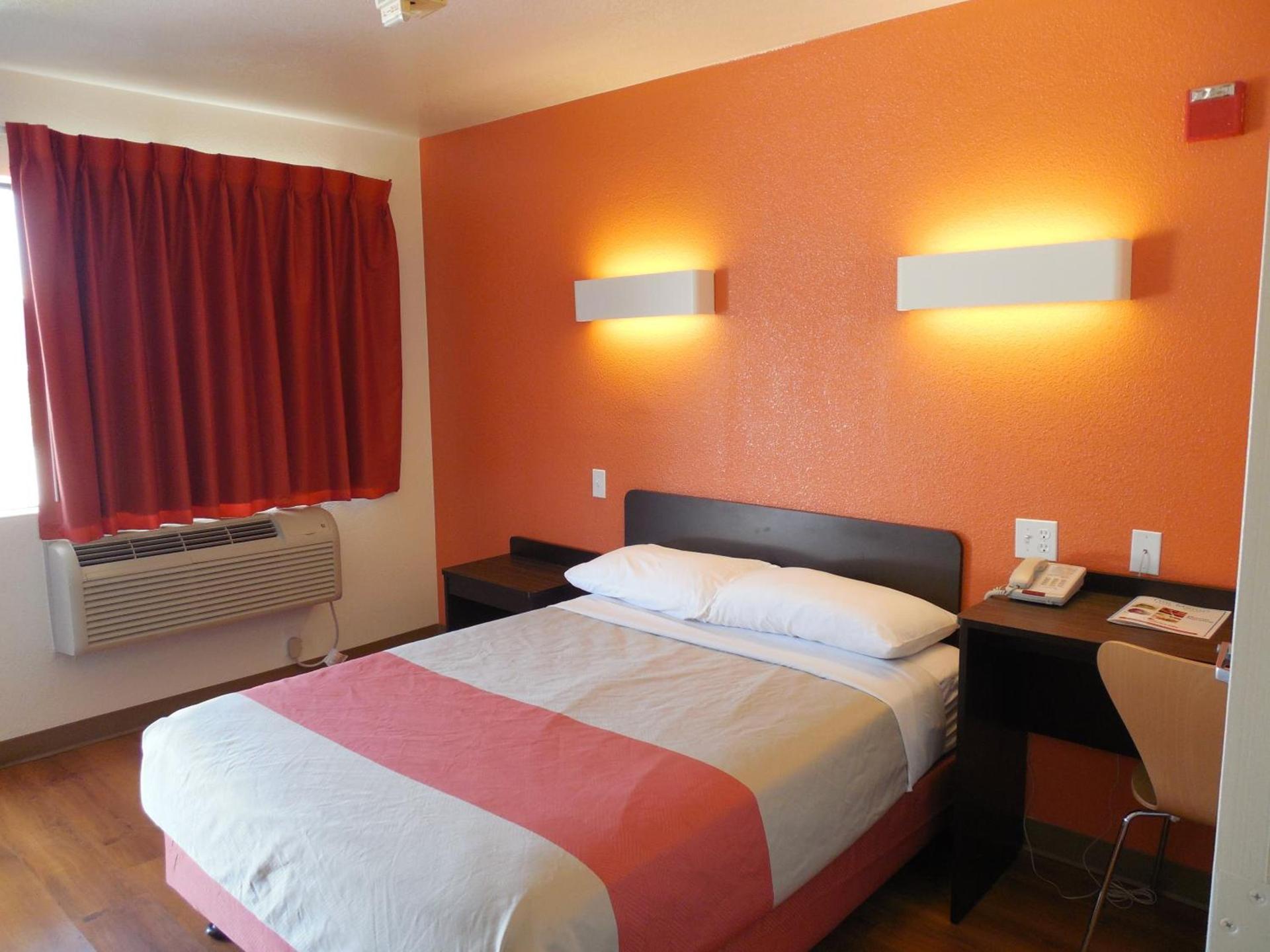 Motel 6-Temecula, CA - Historic Old Town photo 33