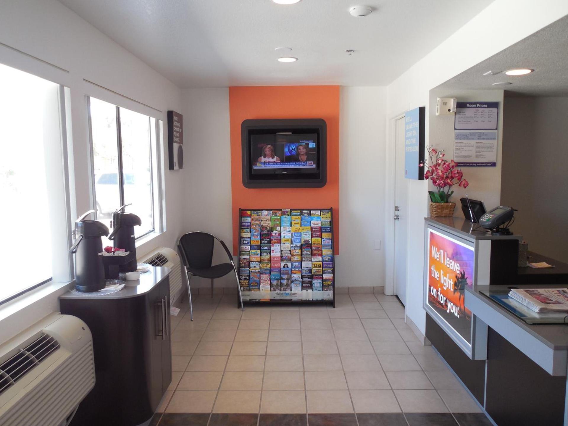 Motel 6-Temecula, CA - Historic Old Town photo 36