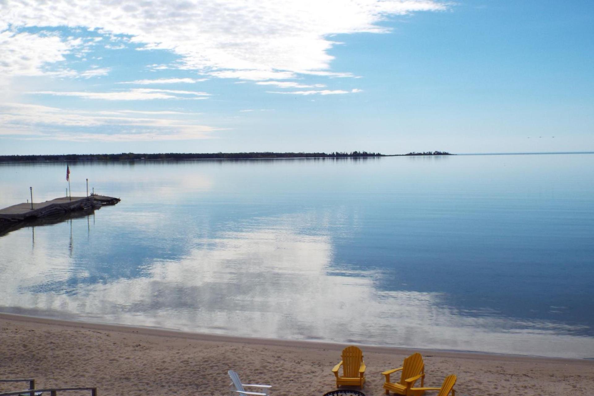 Beachfront Inn photo 19