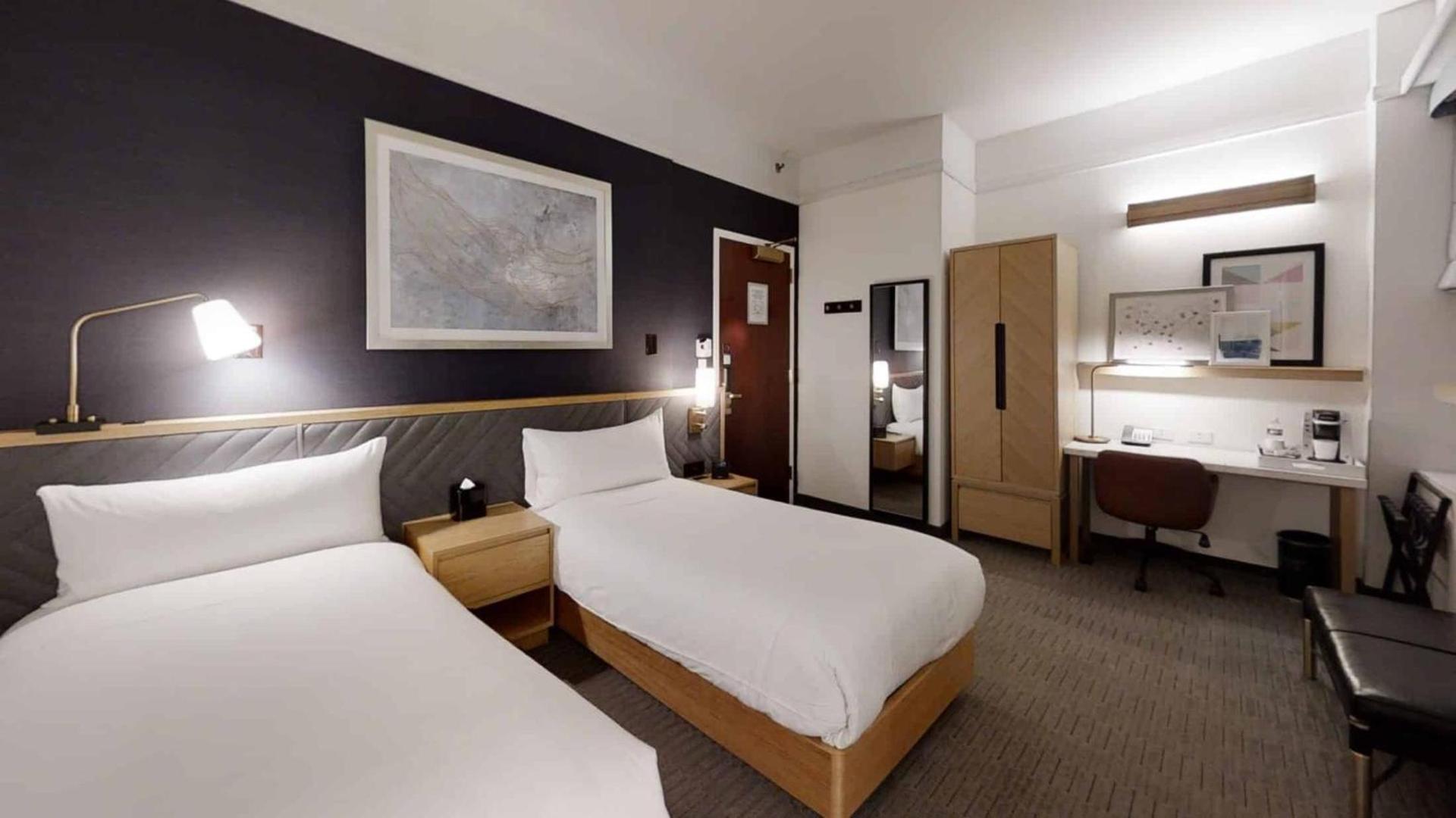 Newly Renovated Rooms at Club Quarters Hotel Times Square, New York photo 8