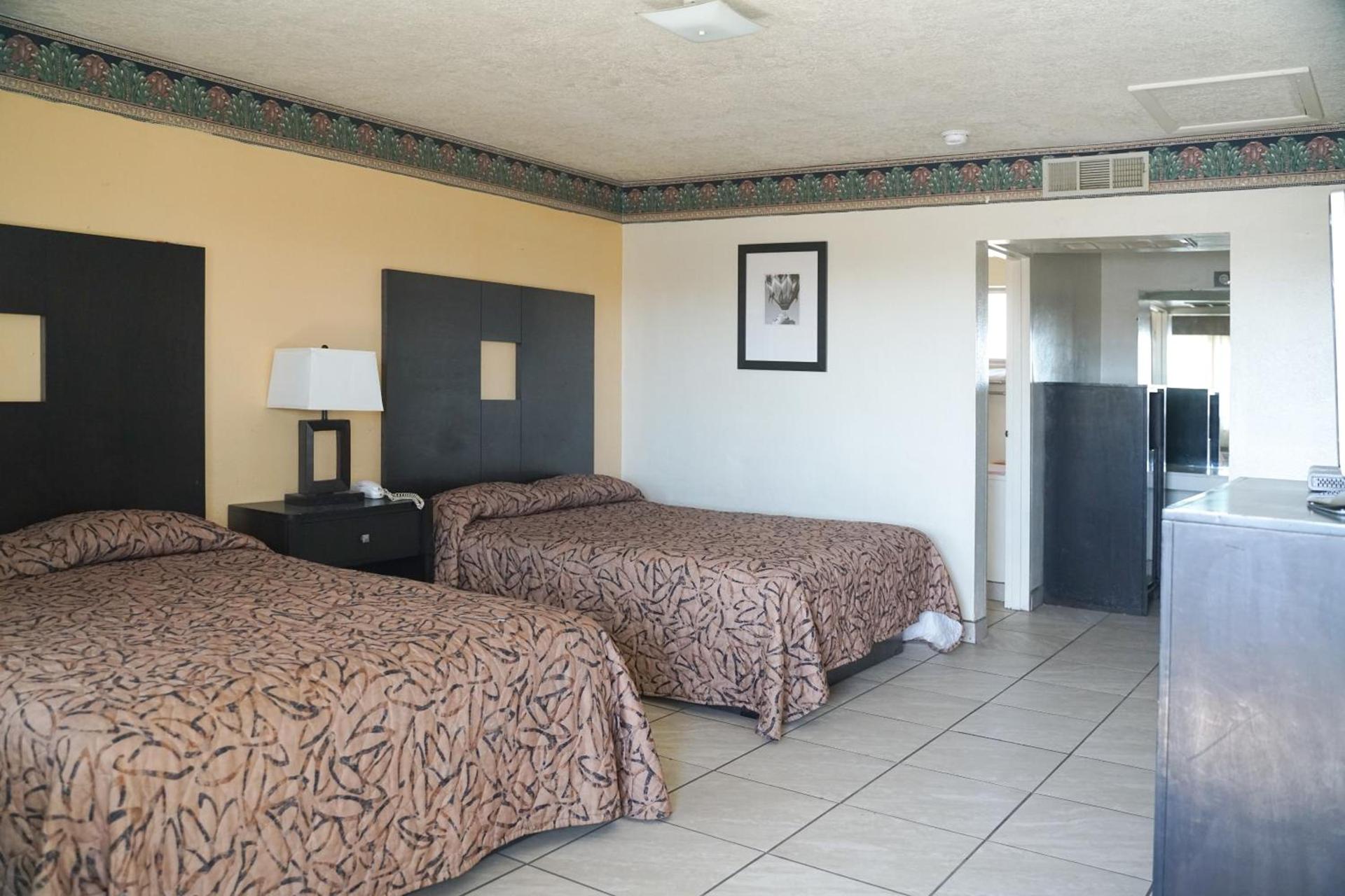Downtown Inn photo 45