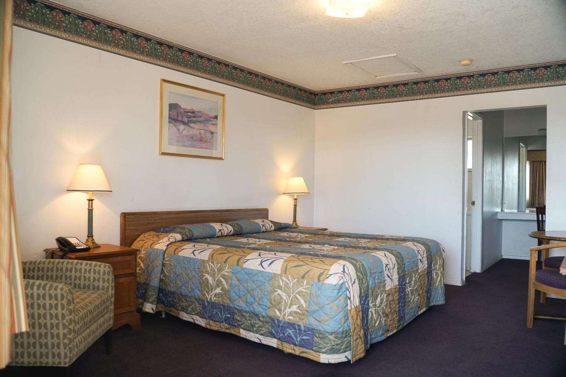 Downtown Inn photo 52