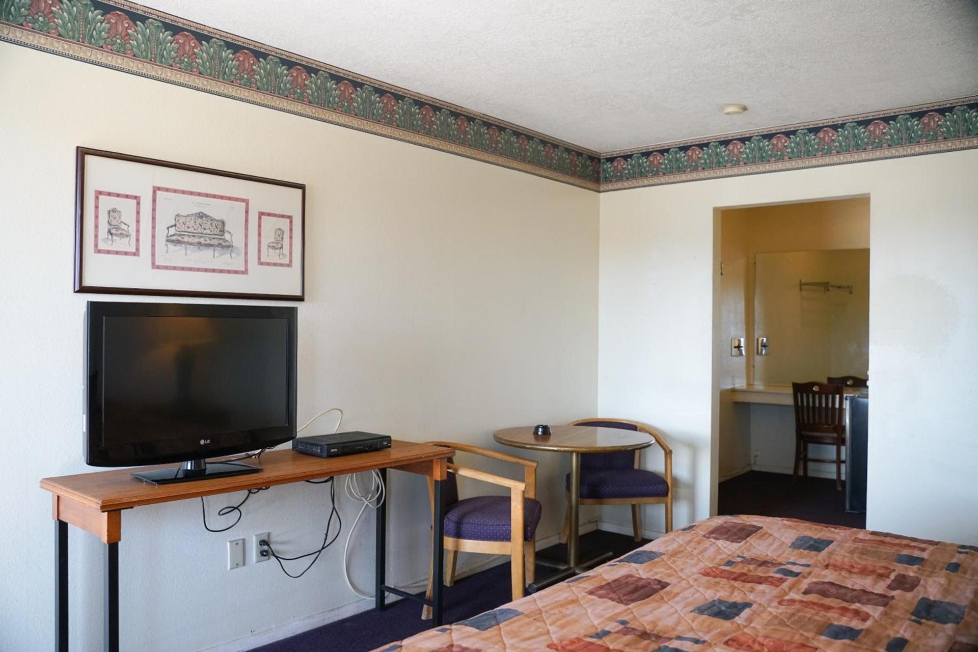 Downtown Inn photo 60