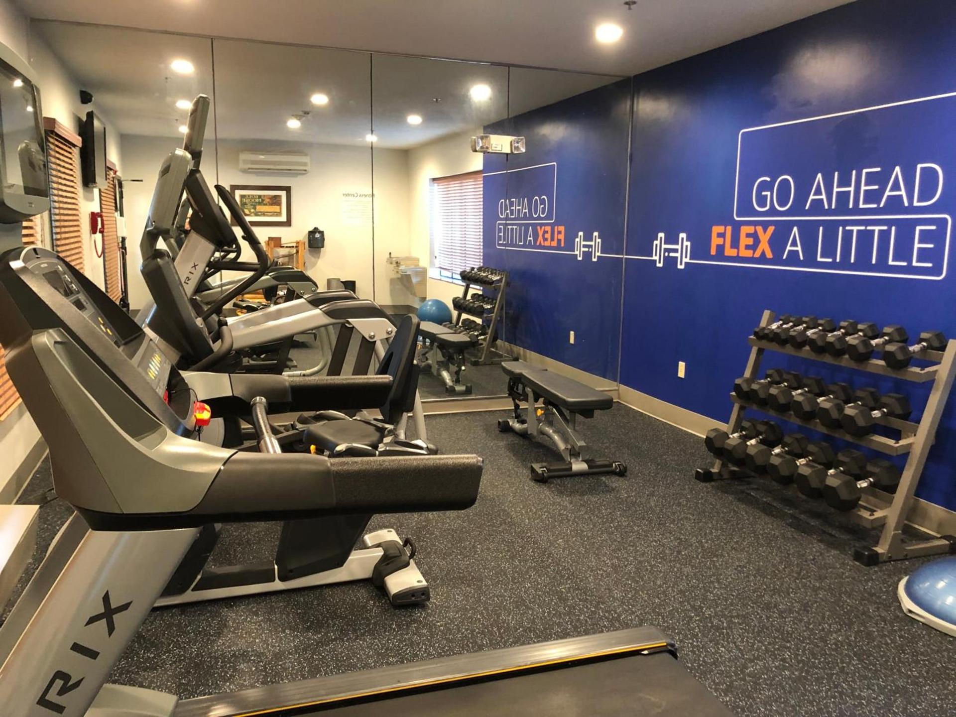 Holiday Inn Express & Suites Donegal by IHG photo 8