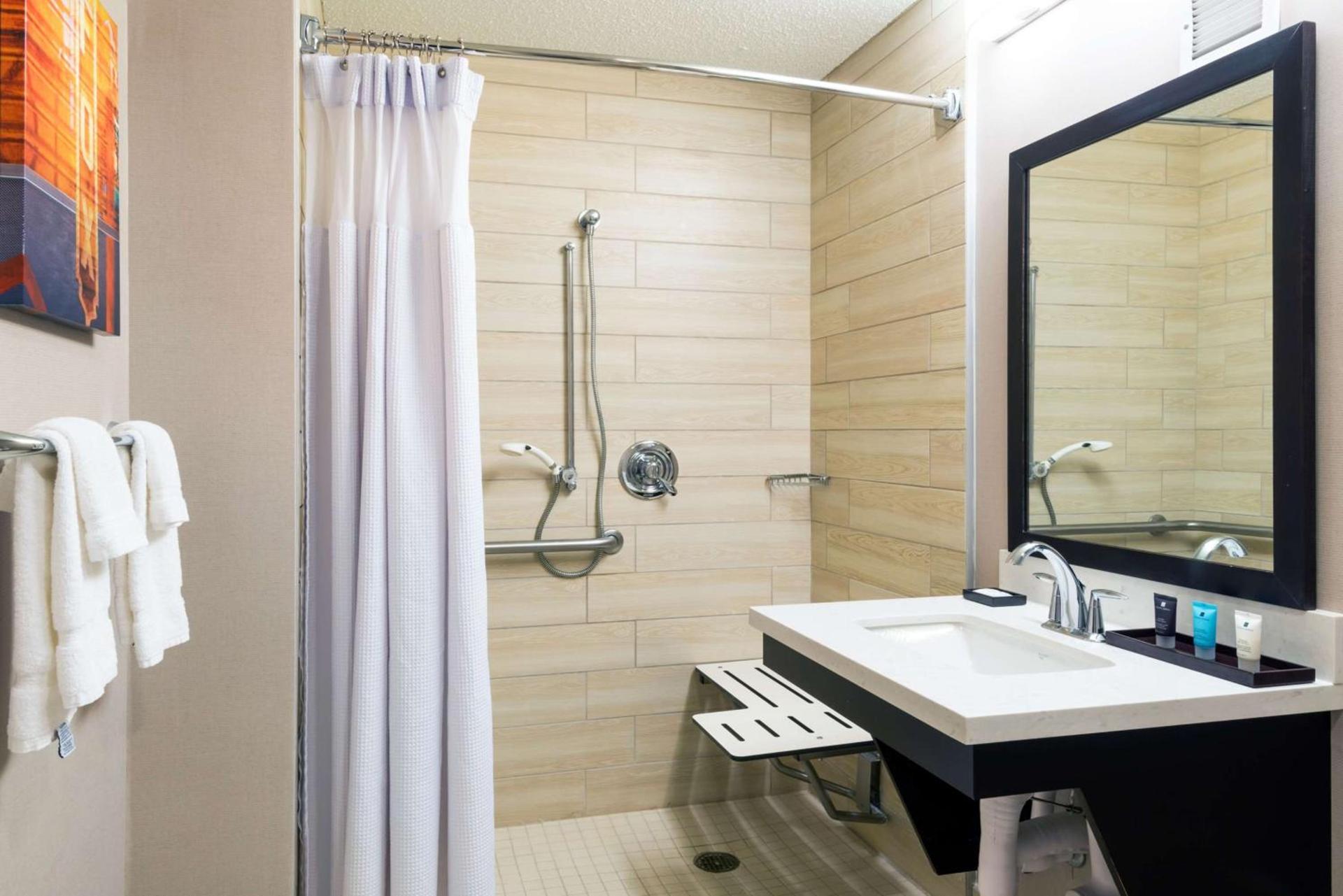 Sonesta Atlanta Airport North photo 15
