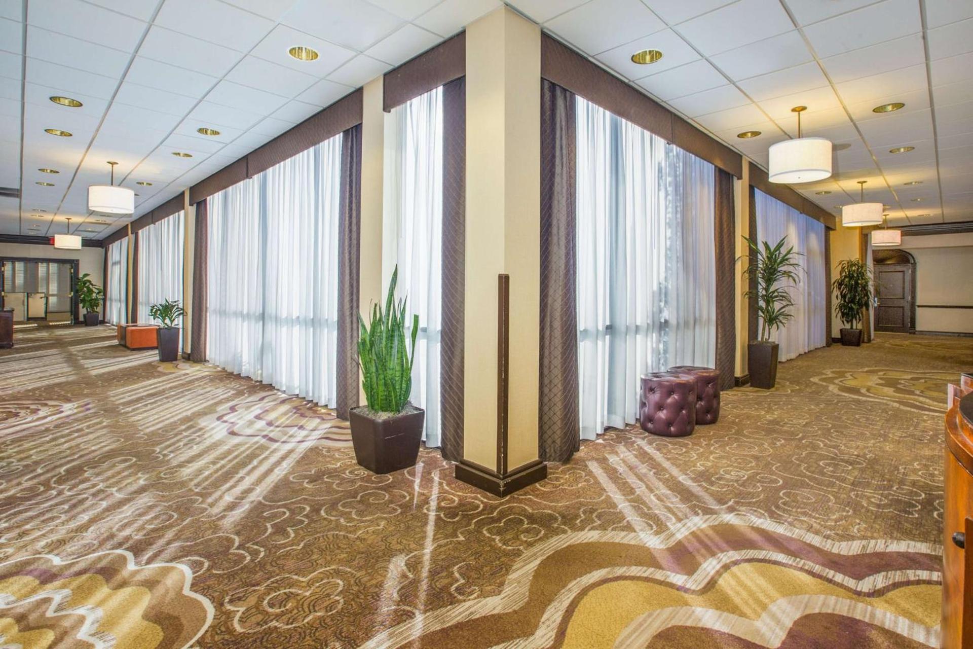 Sonesta Atlanta Airport North photo 29