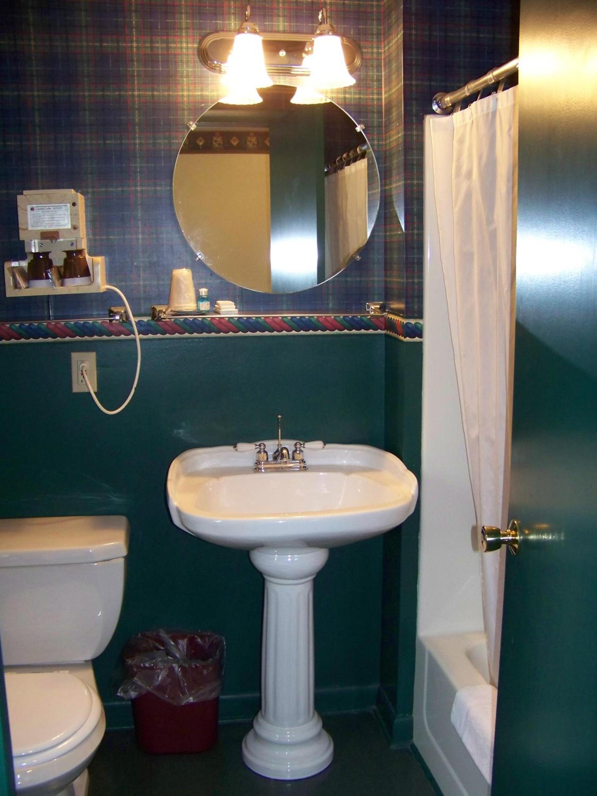 Briarcliff Motel photo 5