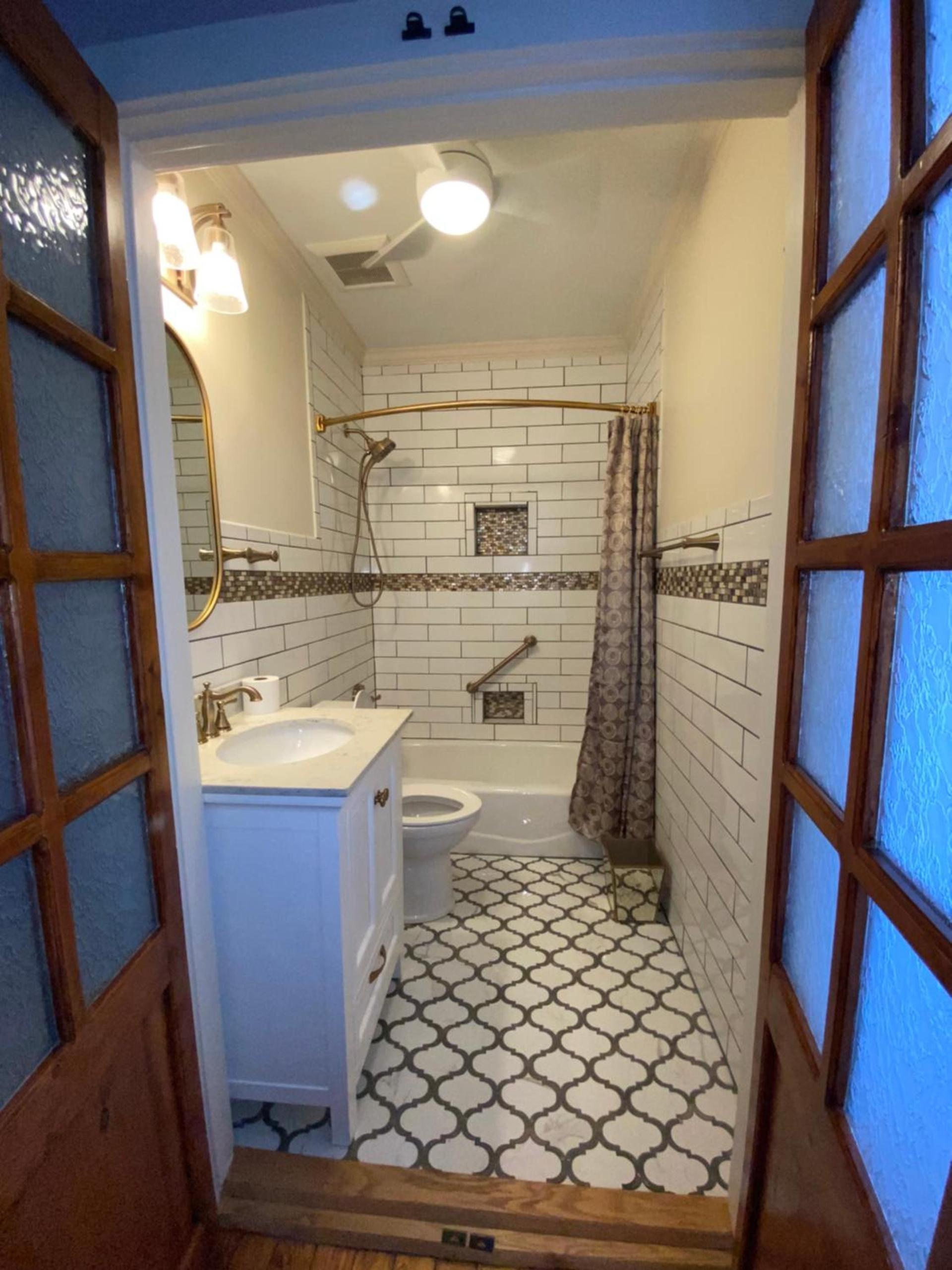 McKean Manor photo 19