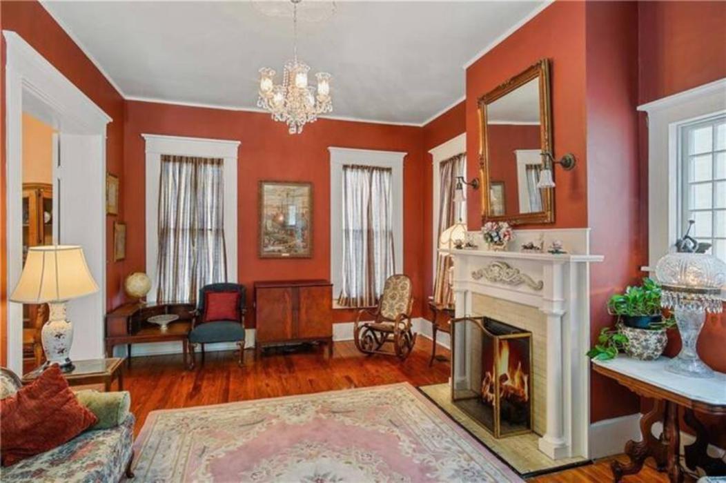 McKean Manor photo 5