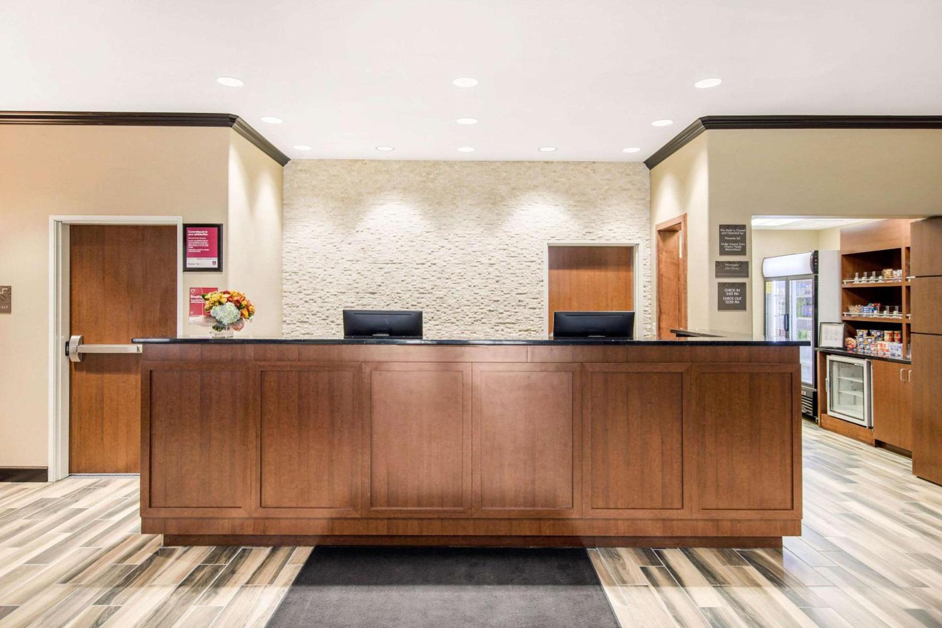 Comfort Suites Liberal North photo 4