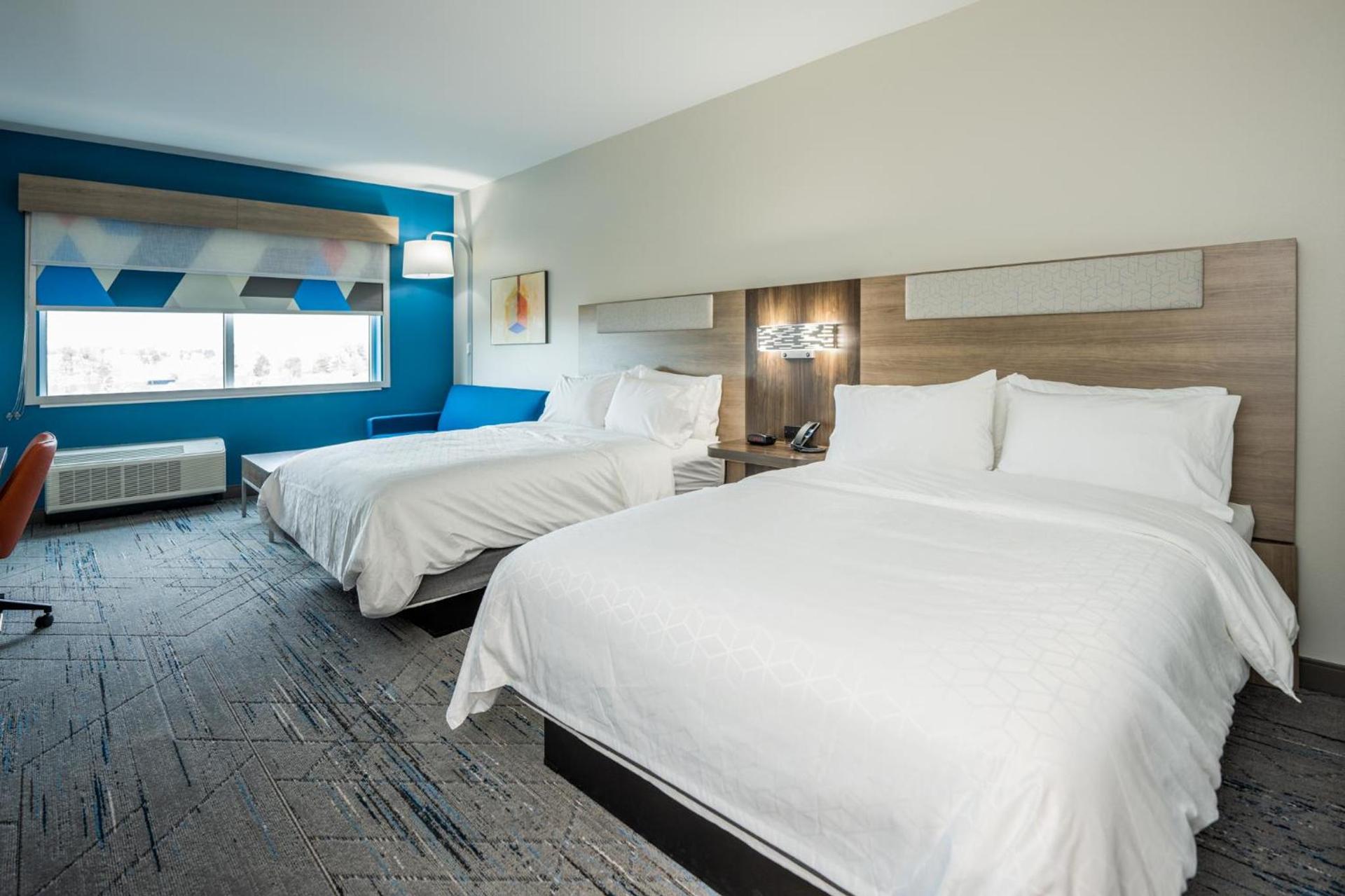 Holiday Inn Express & Suites Charlottesville by IHG photo 54