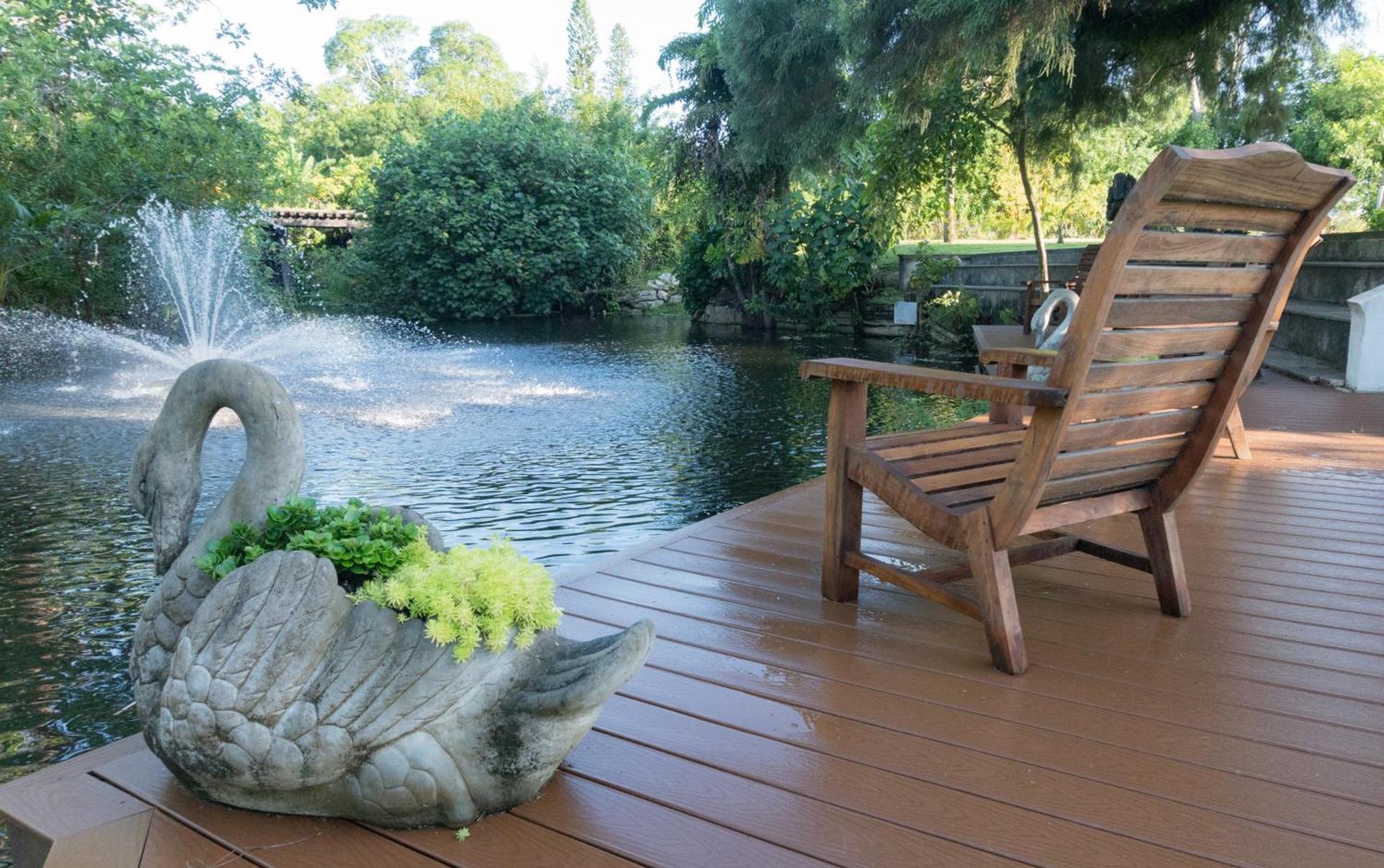 Shangri-La Springs photo 7