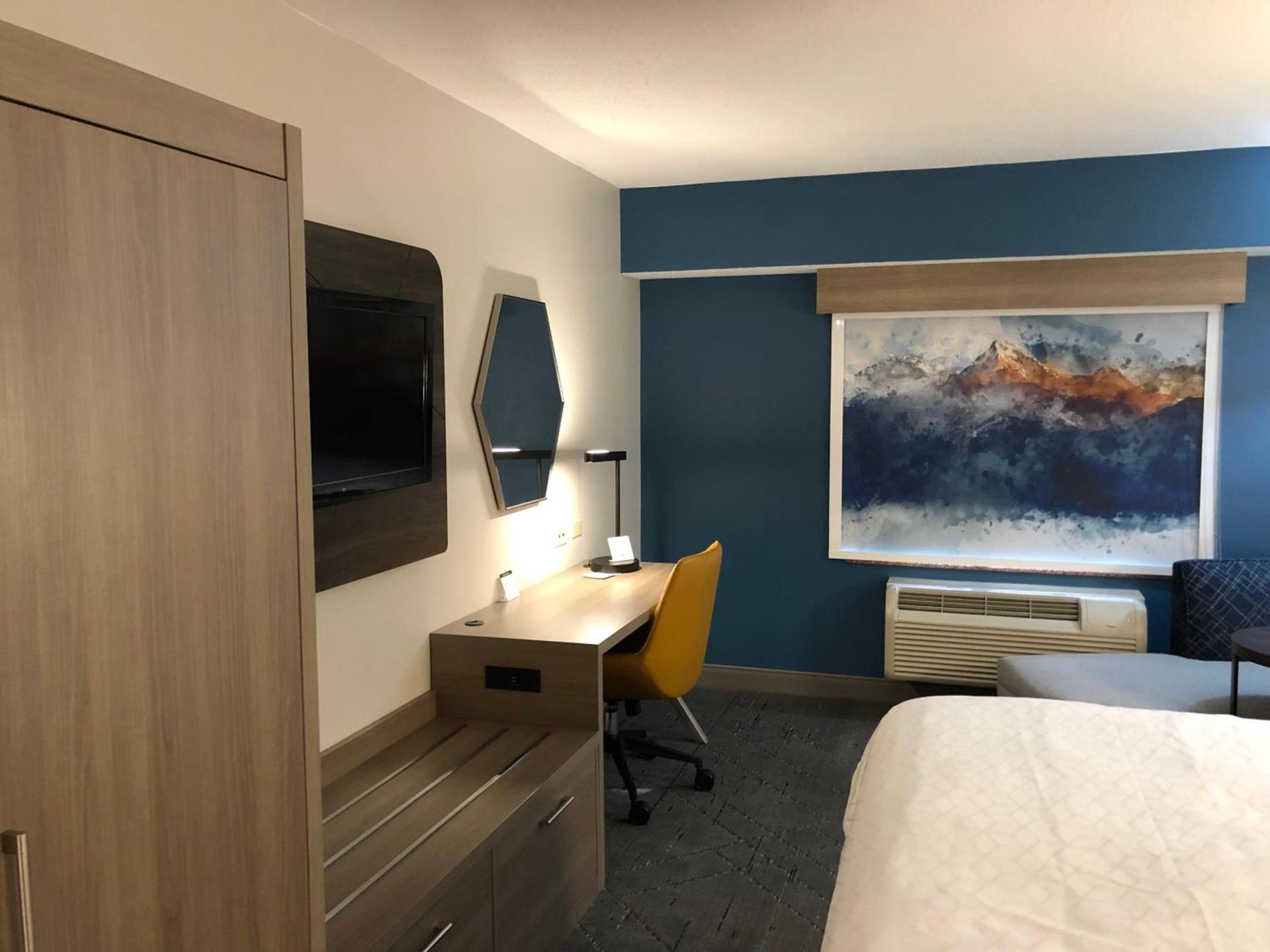 Holiday Inn Express & Suites Donegal by IHG photo 48