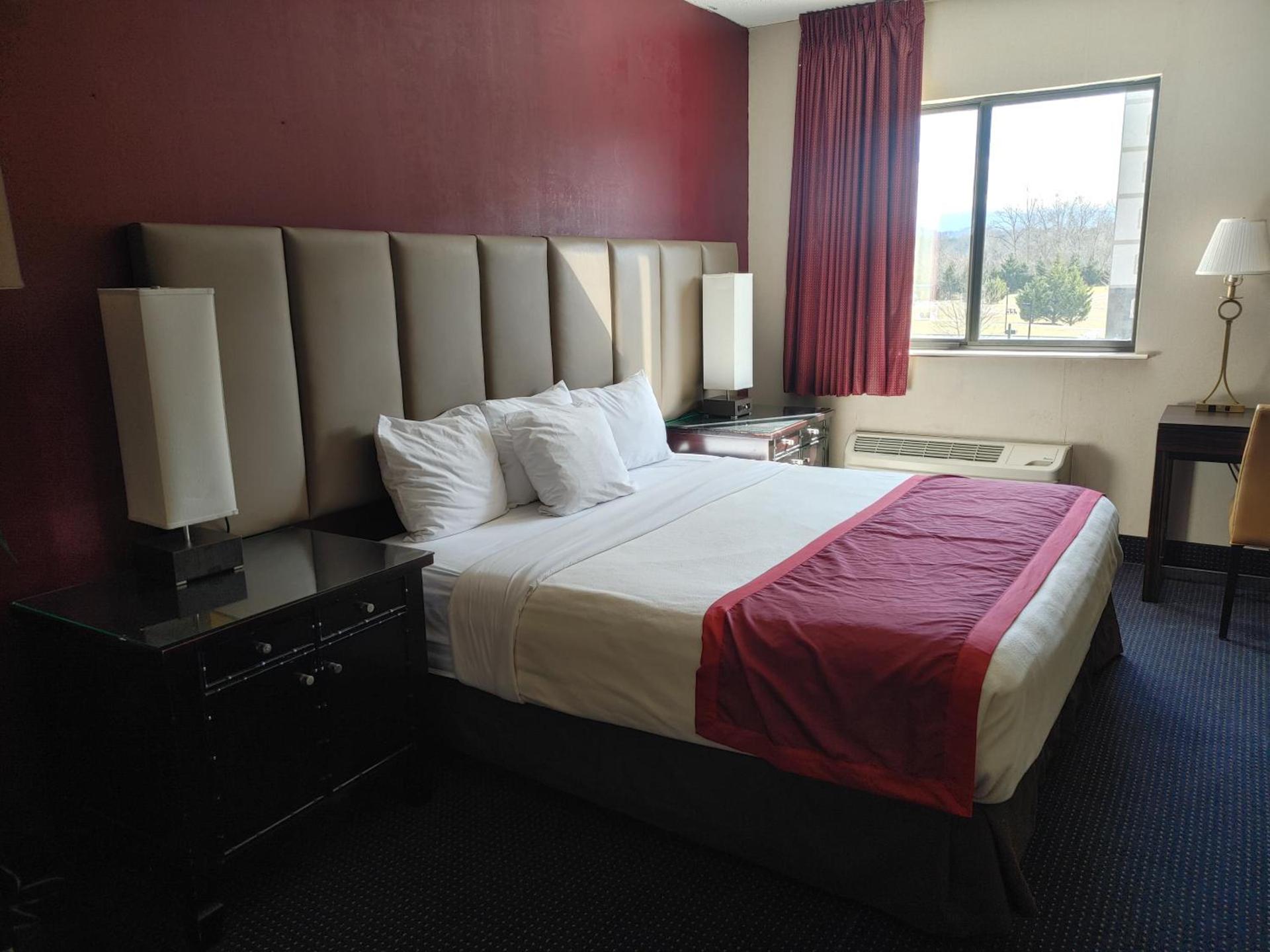 Hotel Pigeon Forge photo 23