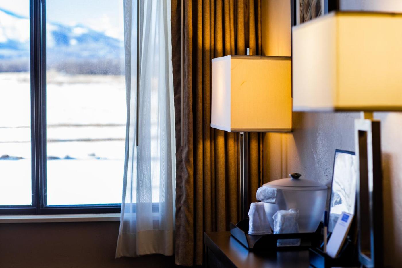Inn at the Canyons photo 2