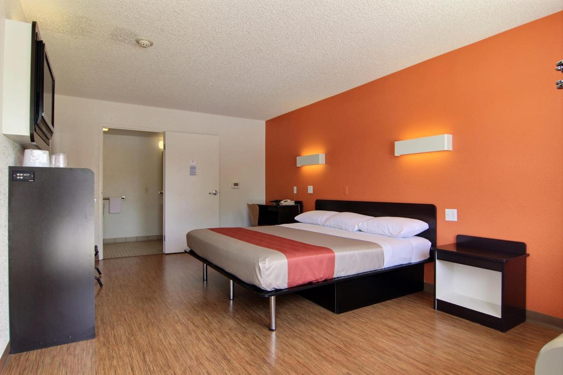 Motel 6-Albuquerque, NM - Coors Road photo 24