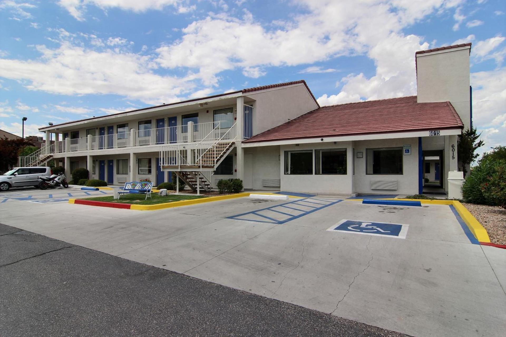 Motel 6-Albuquerque, NM - Coors Road photo 4
