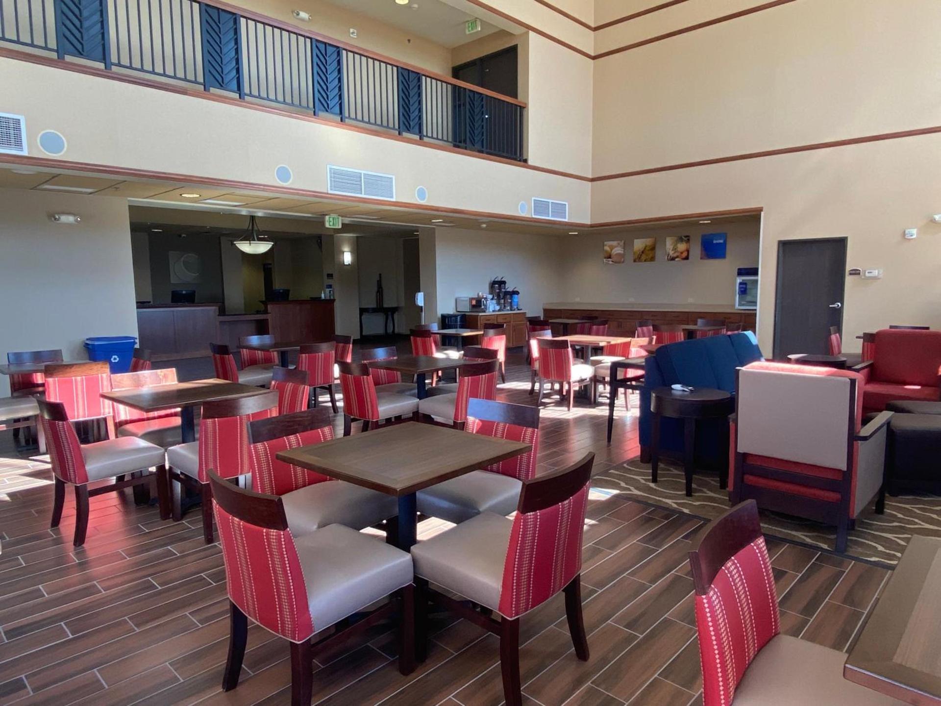 Comfort Inn & Suites Goodland photo 44