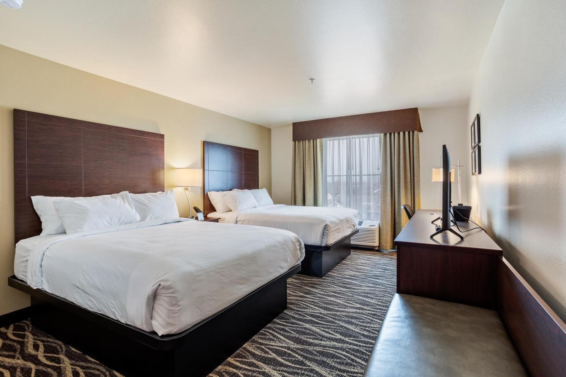 Cobblestone Hotel & Suites - Little Chute photo 51
