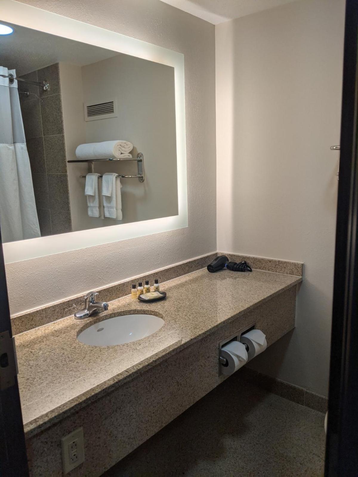 Wyndham Indianapolis Airport photo 40