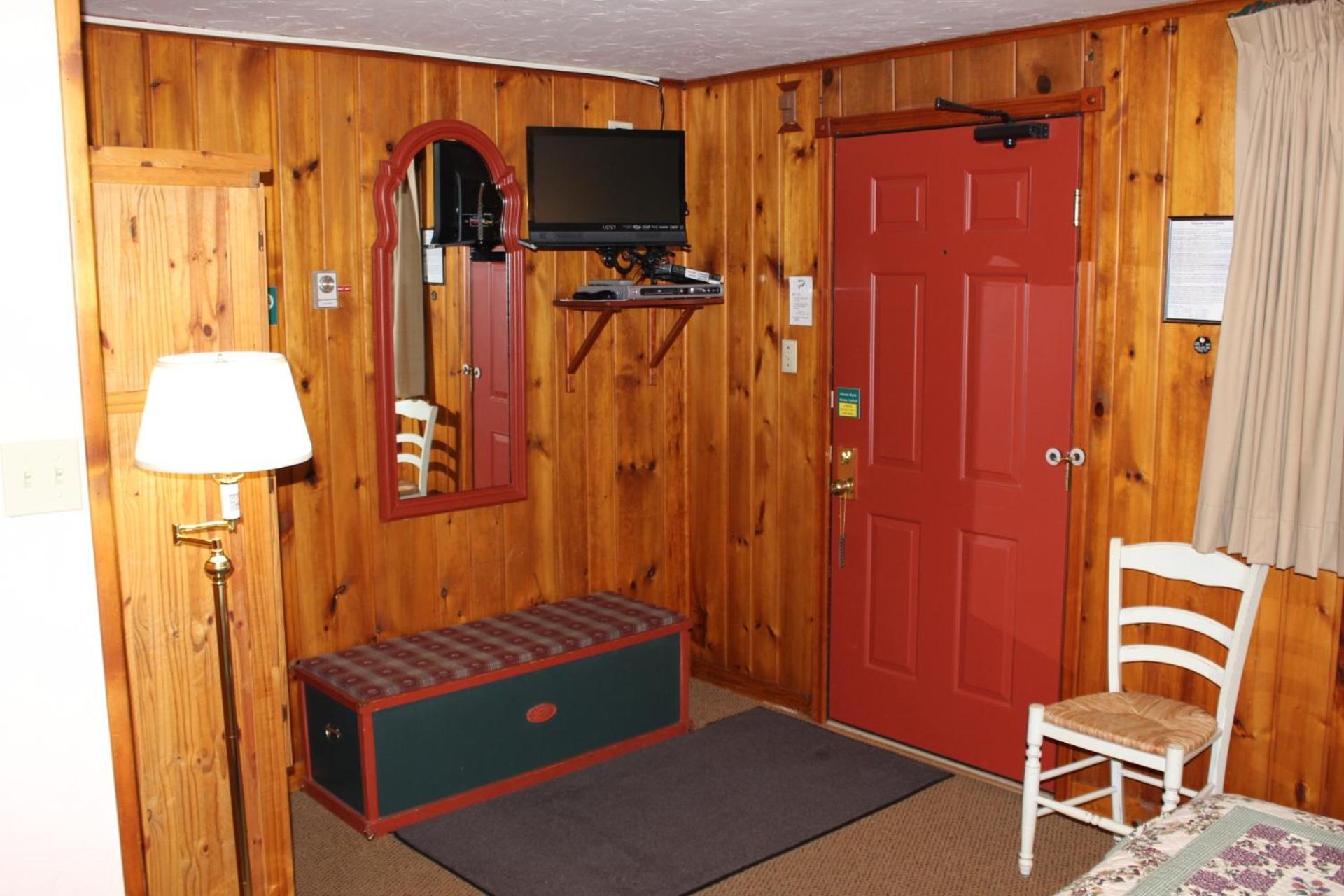 Riverside Motel photo 42