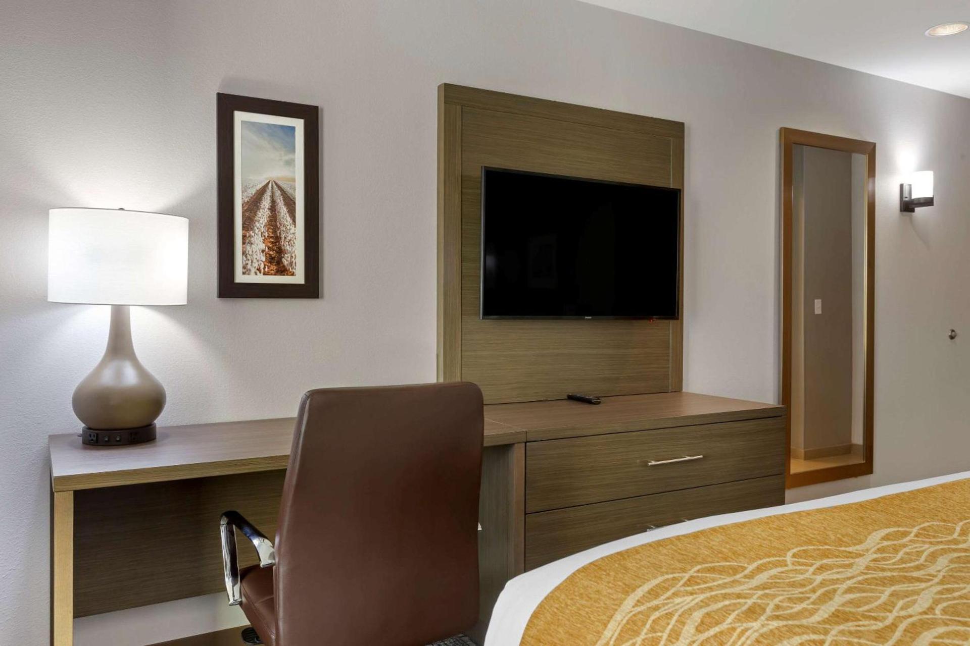 Comfort Inn Jonesboro Central photo 8