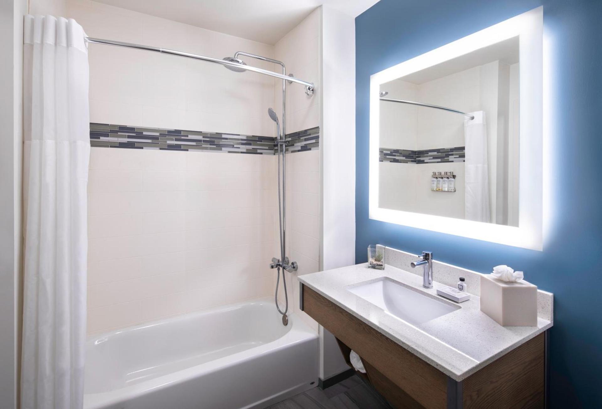 EVEN Hotel Miami - Airport by IHG photo 22