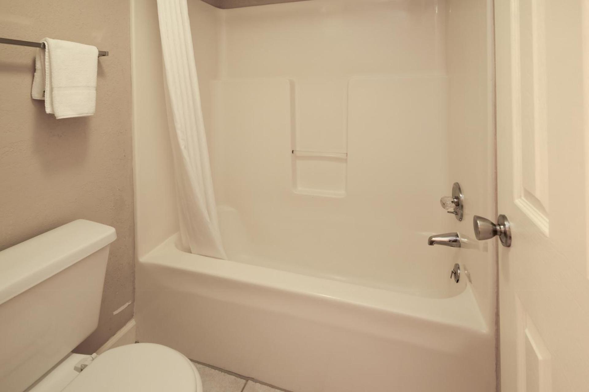 Mountain Aire Inn Sevierville - Pigeon Forge photo 10