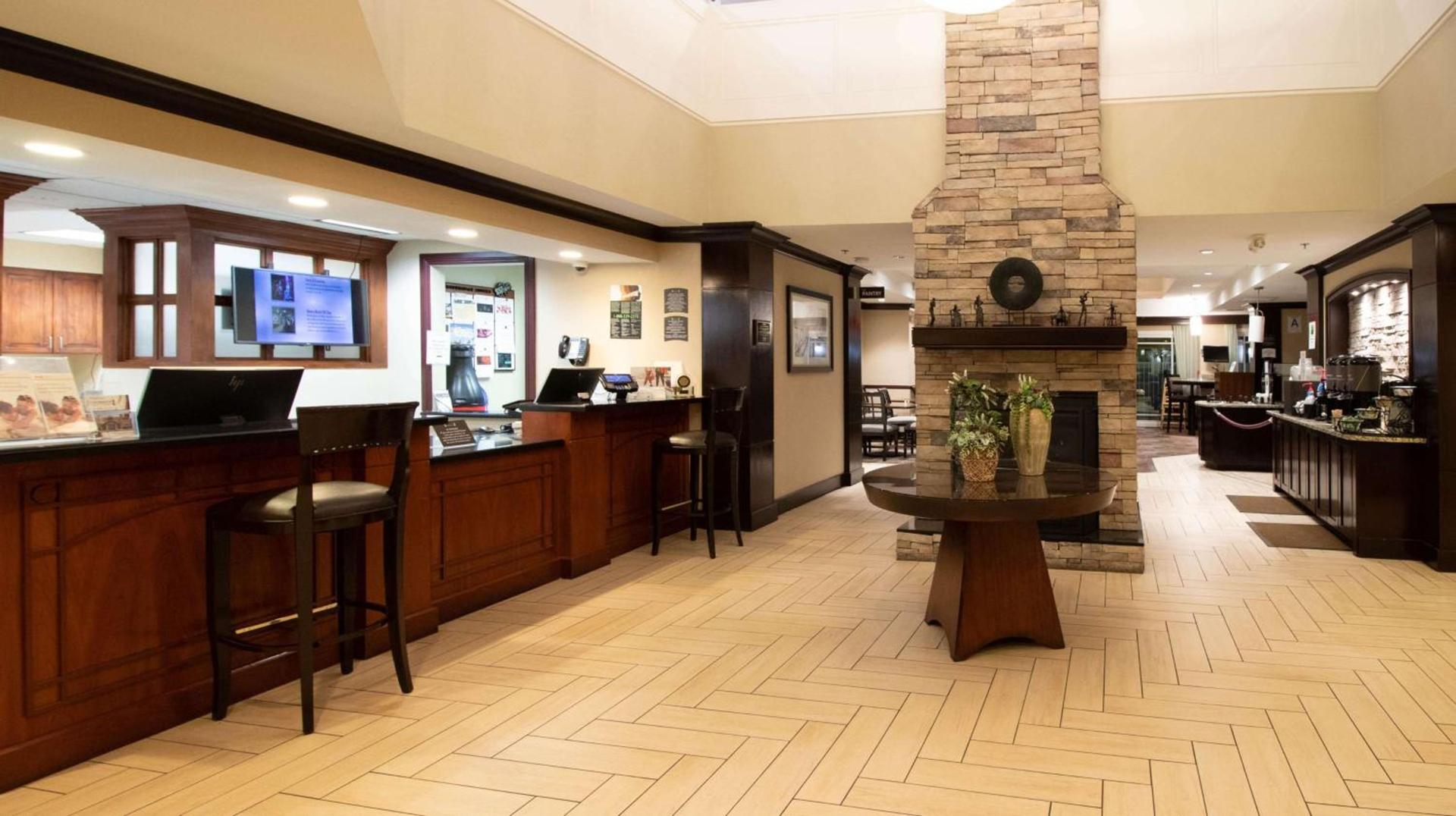 Sonesta ES Suites Chatsworth photo 6
