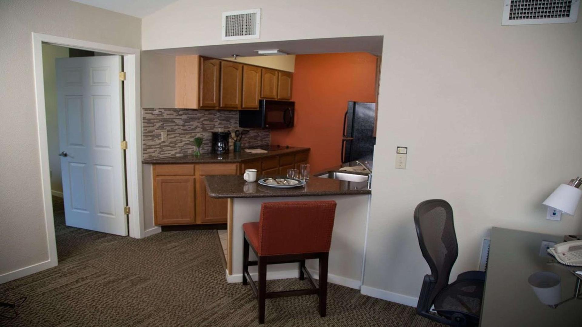 Sonesta ES Suites Chatsworth photo 13