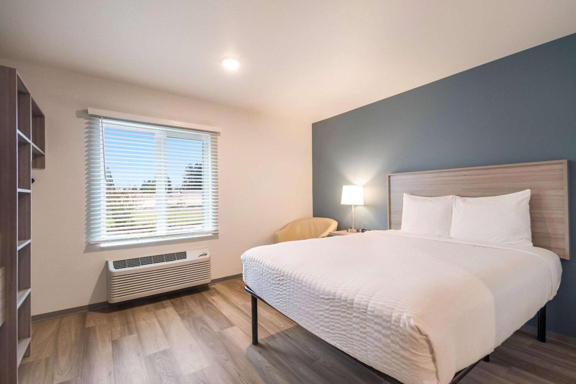 WoodSpring Suites Portland Vancouver photo 29